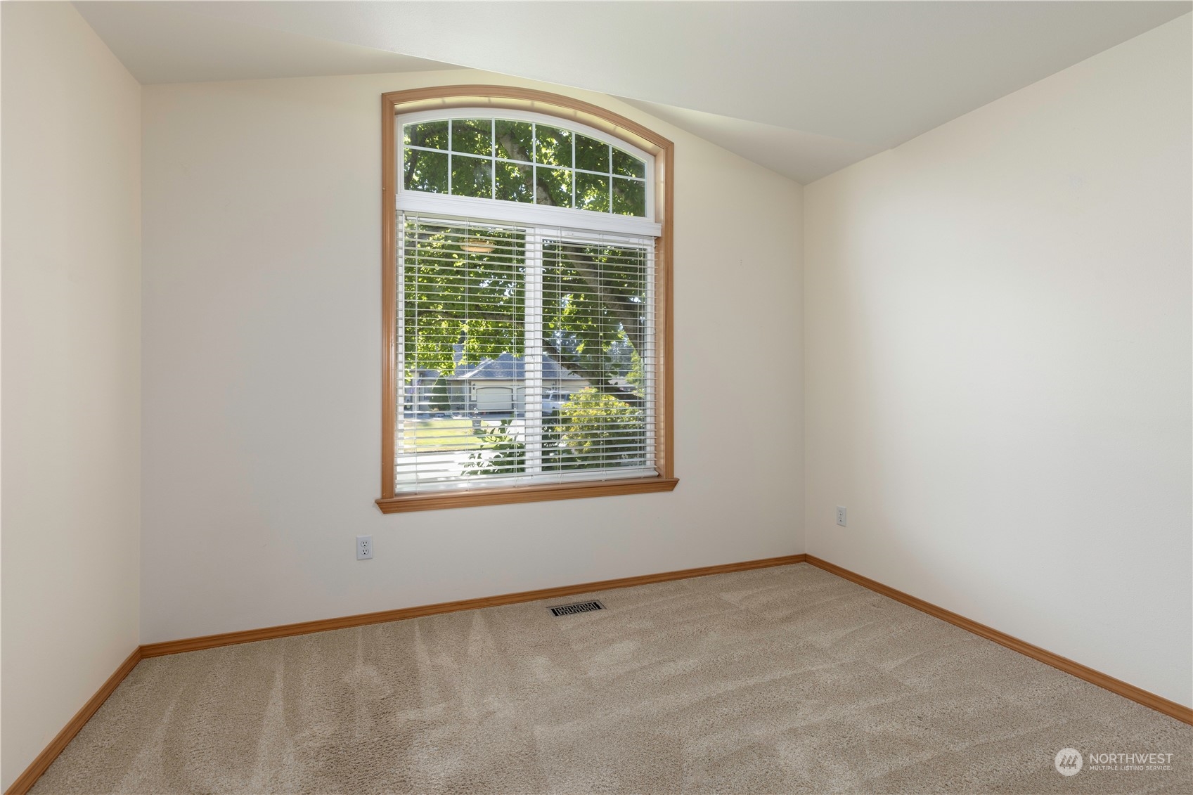 22711 66th Avenue Ct E