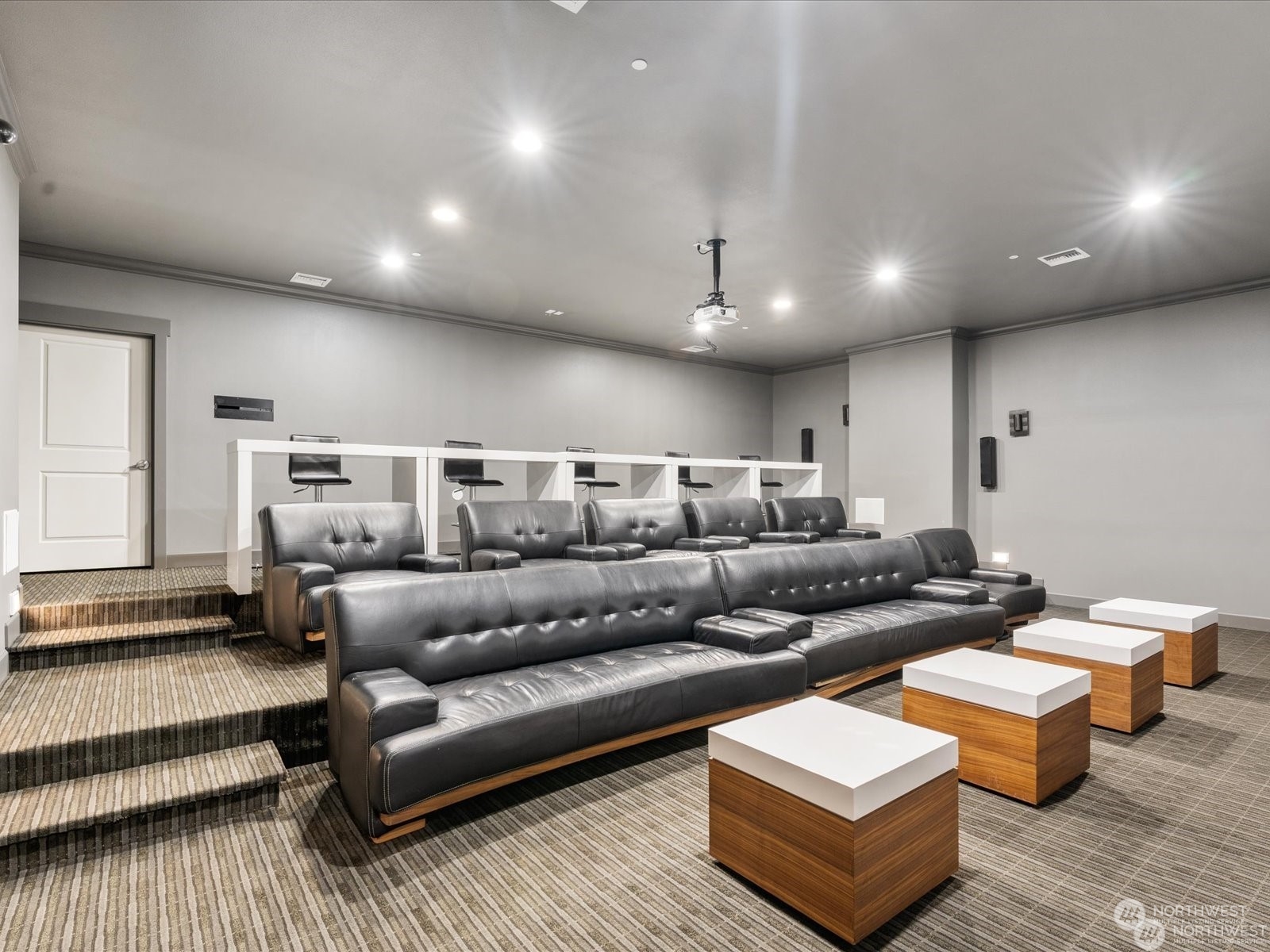 2424 S 41st St Unit: 553-B