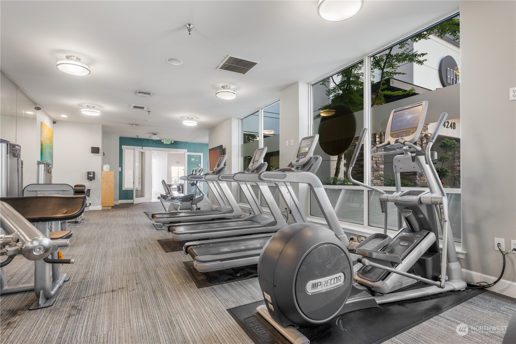 2424 S 41st St Unit: 553-B