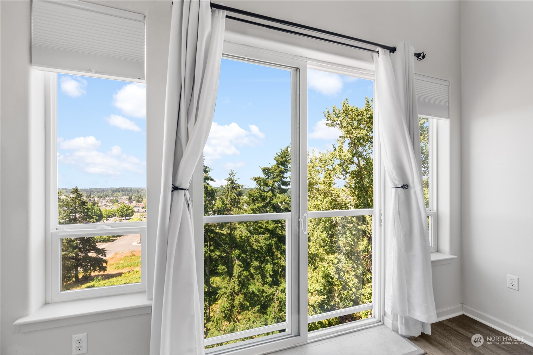 2424 S 41st St Unit: 553-B