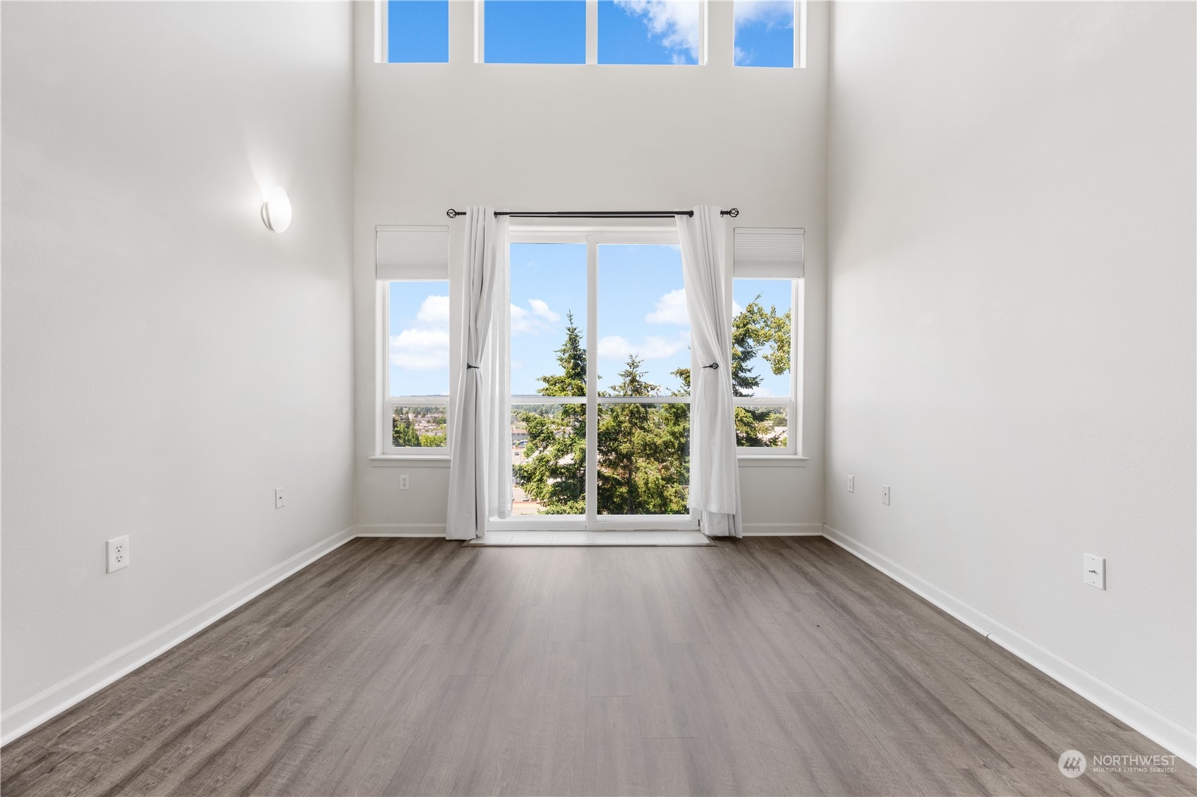 2424 S 41st St Unit: 553-B