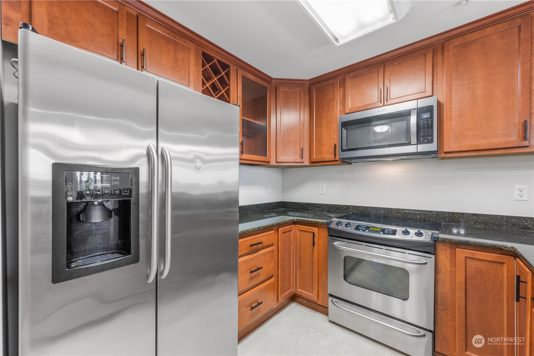 2424 S 41st St Unit: 553-B