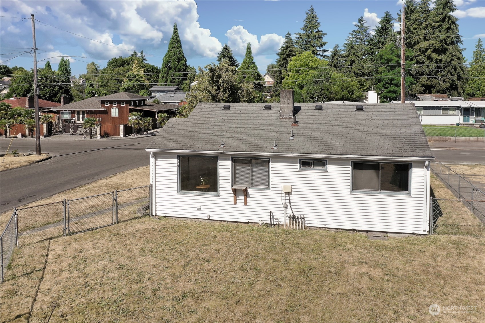 4919 S Cushman Avenue