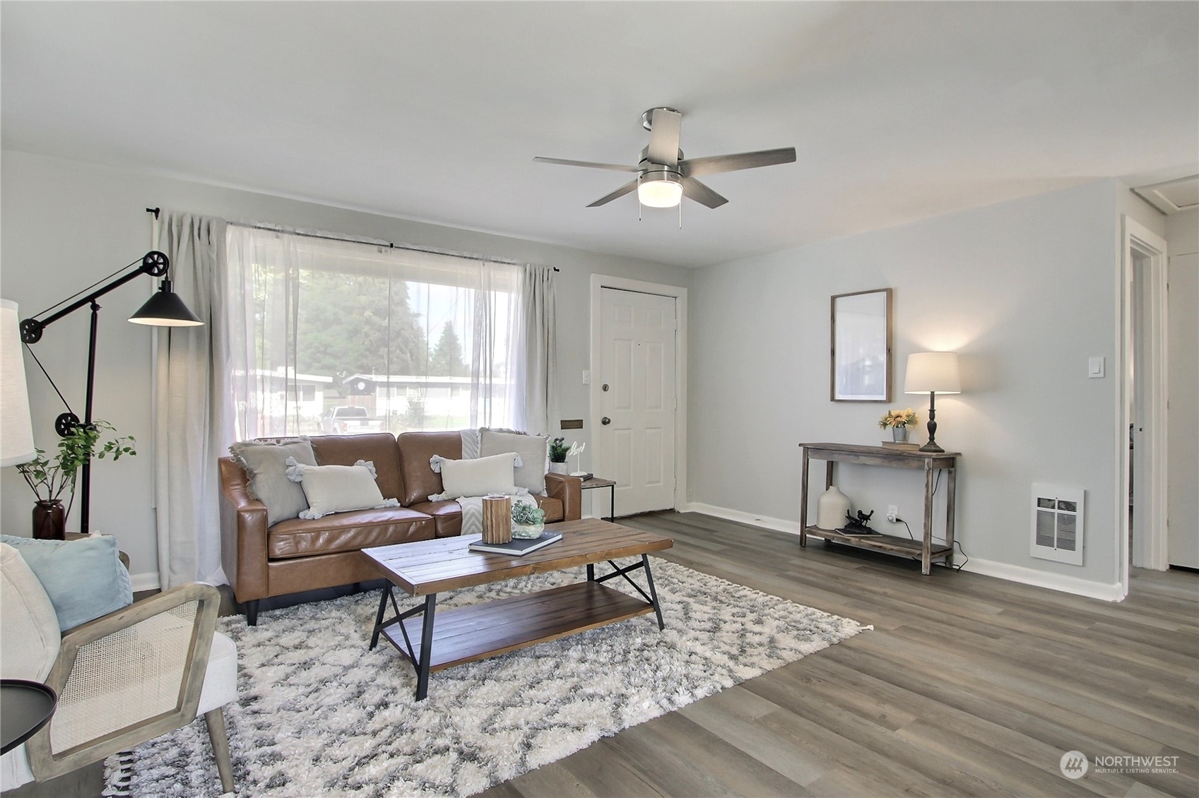 4919 S Cushman Avenue