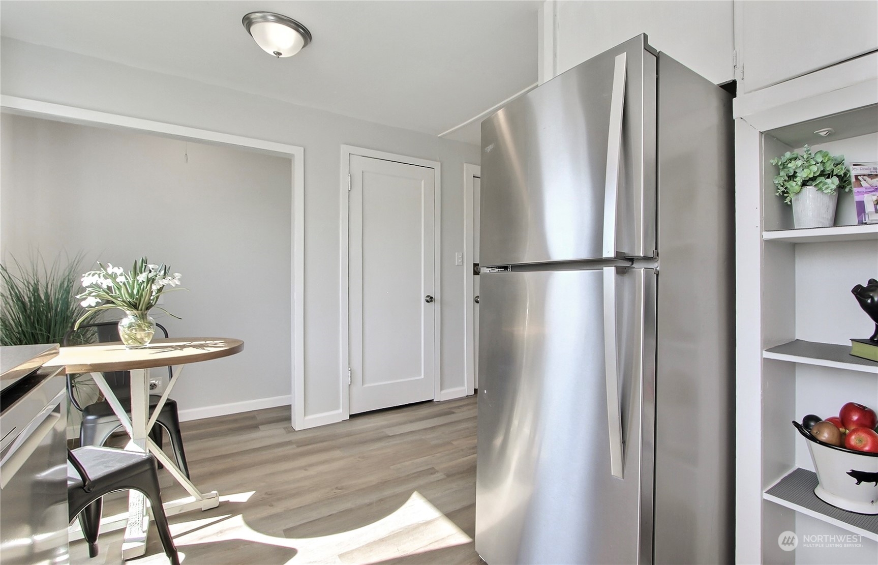 4919 S Cushman Avenue