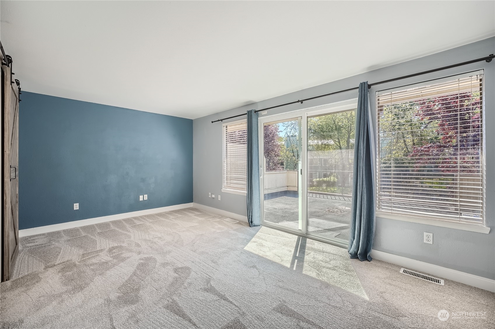 7517 Zircon Drive SW