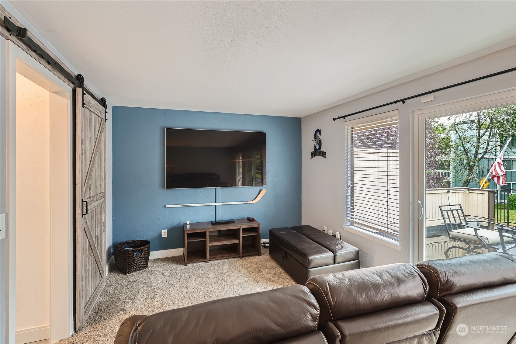 7517 Zircon Drive SW