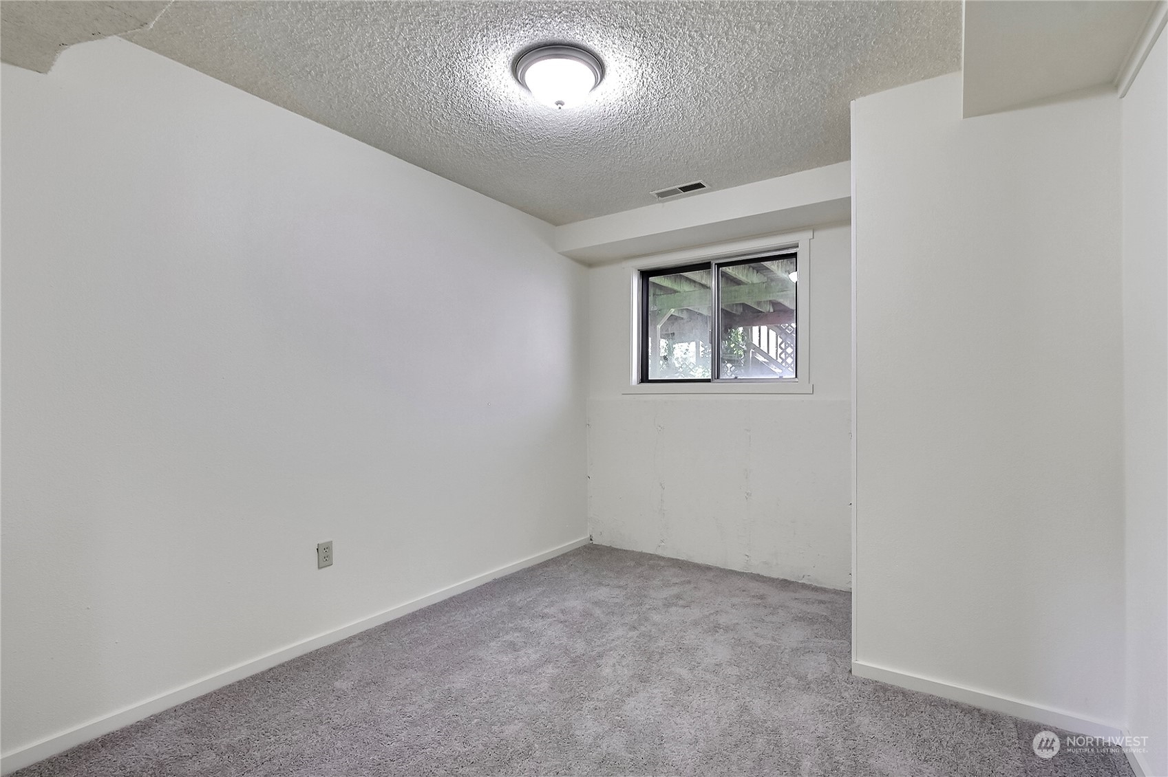 1247 Farallone Avenue