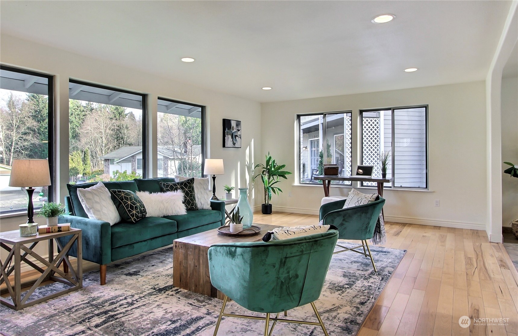 1247 Farallone Avenue