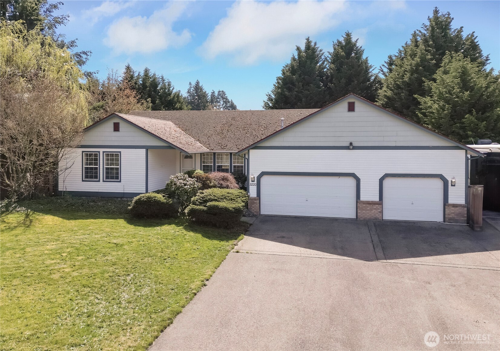 5220 76th Street Ct E