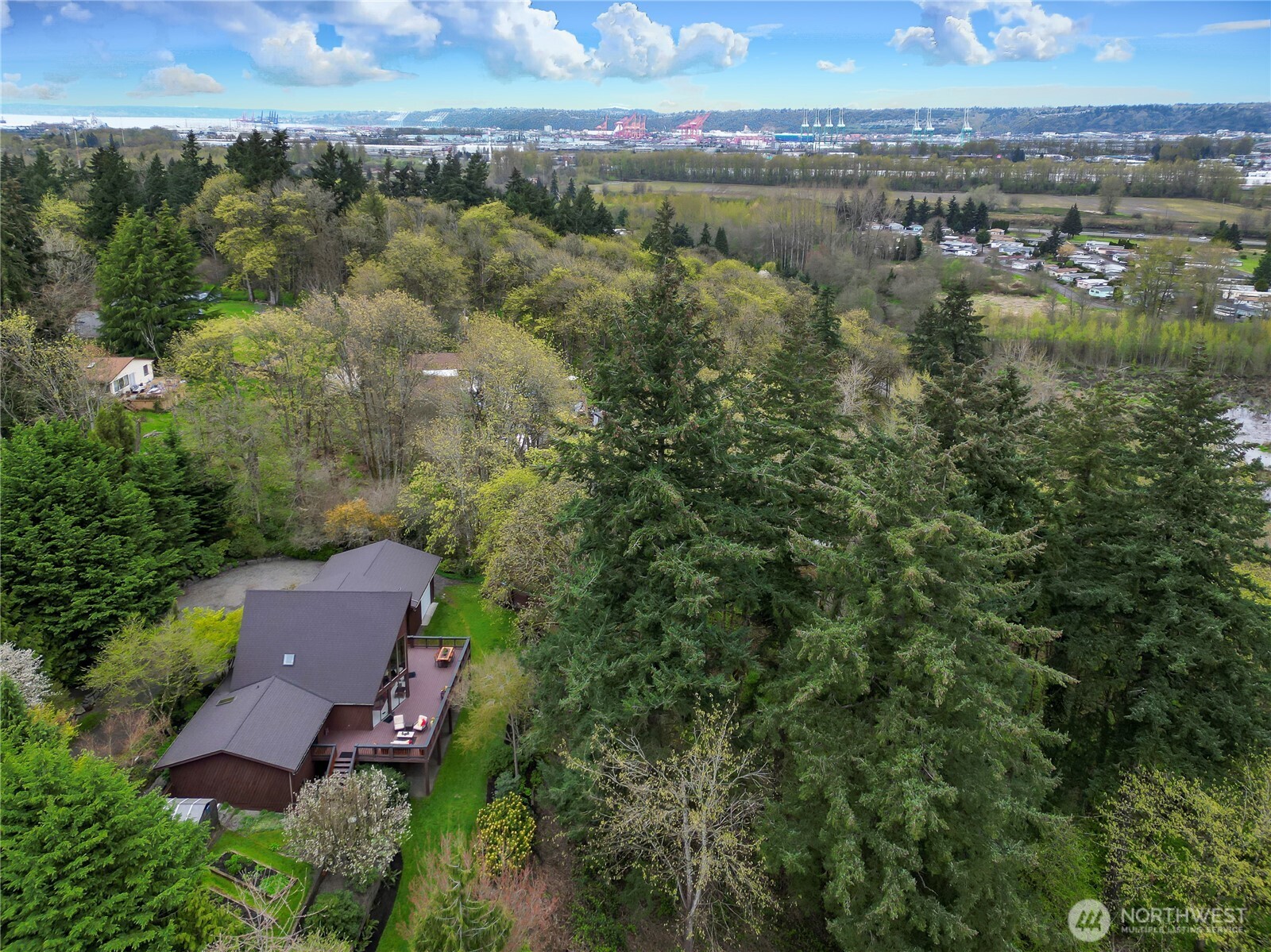 3305 35th Street Ct E