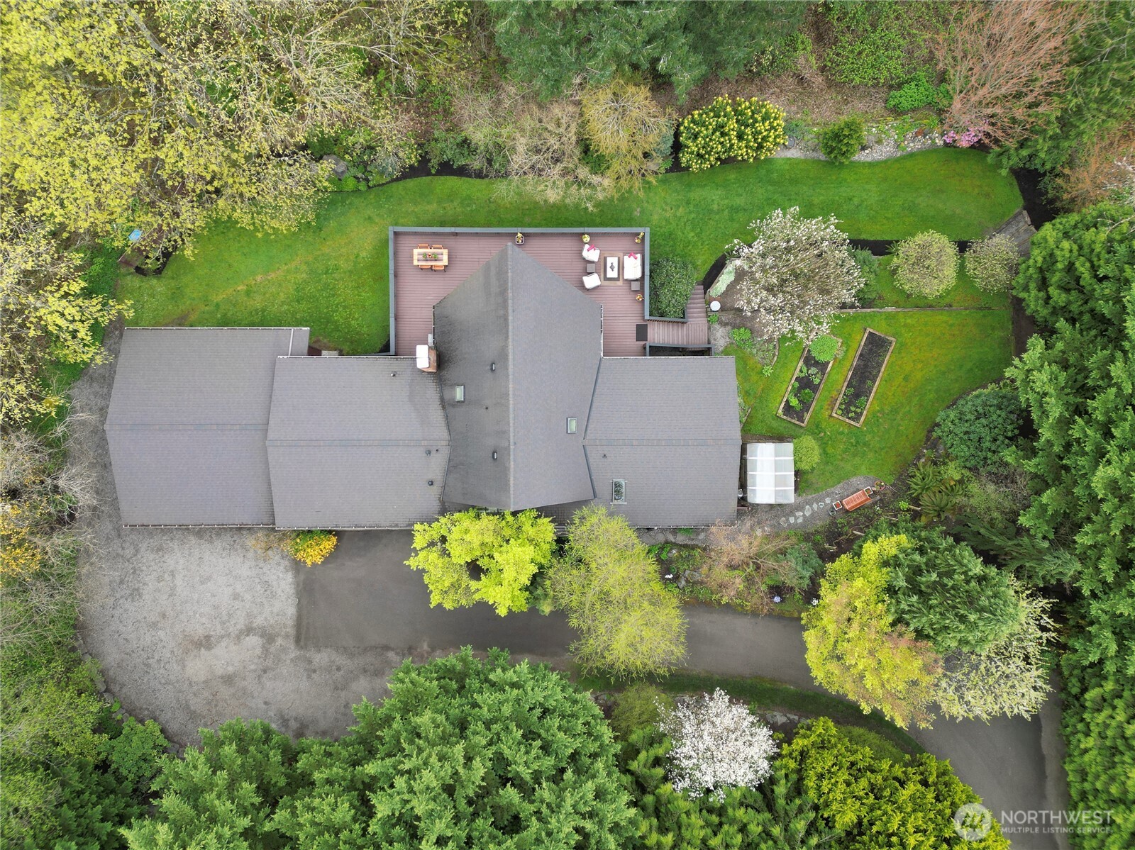 3305 35th Street Ct E