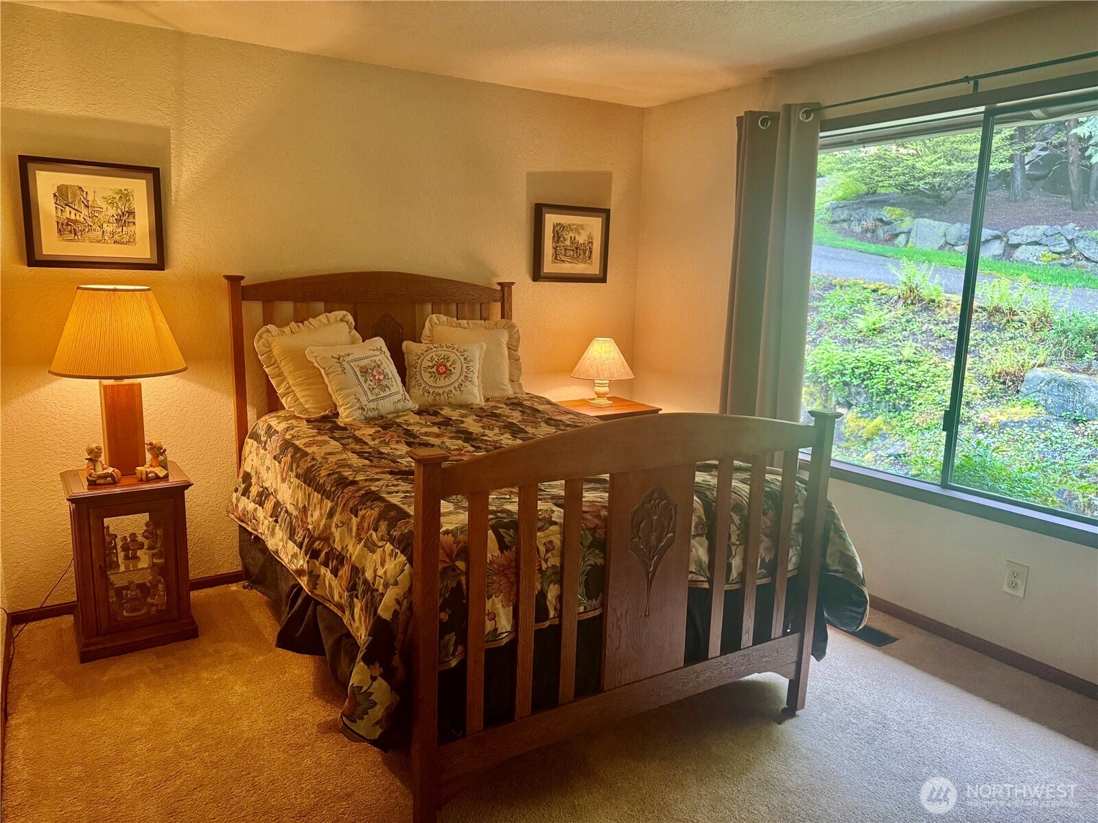 3305 35th Street Ct E