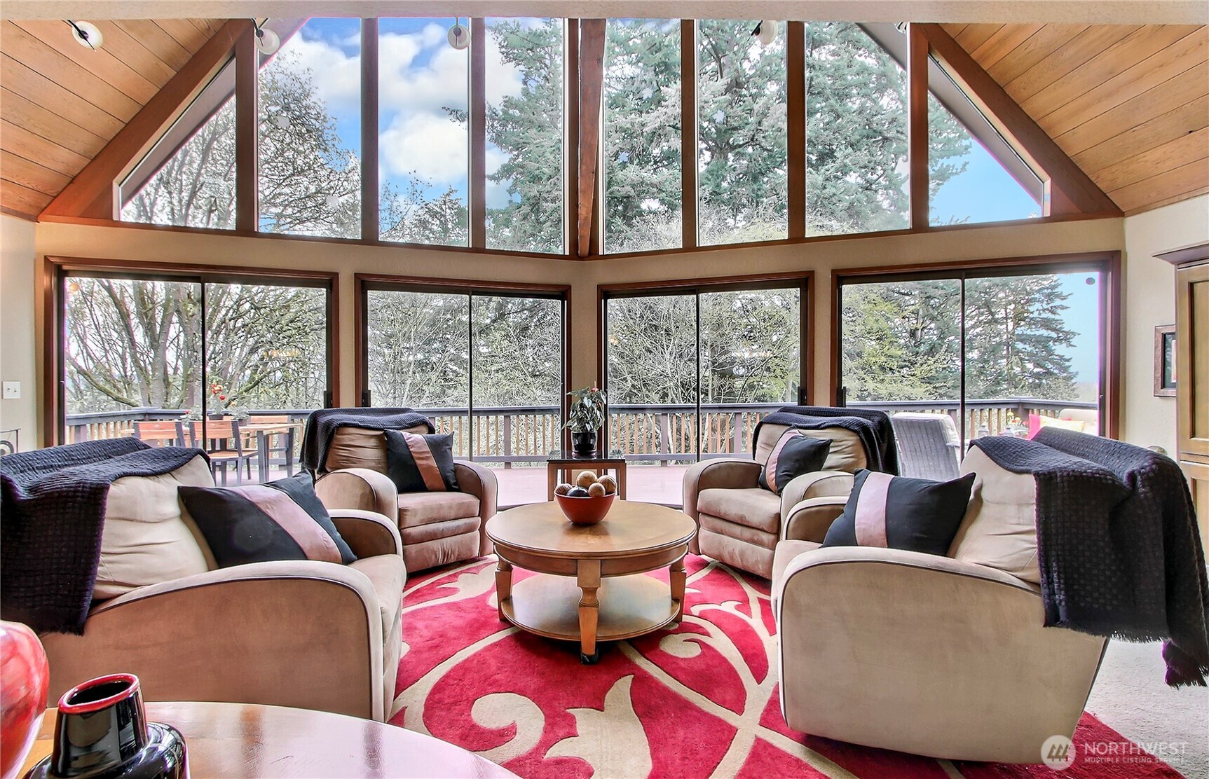 3305 35th Street Ct E