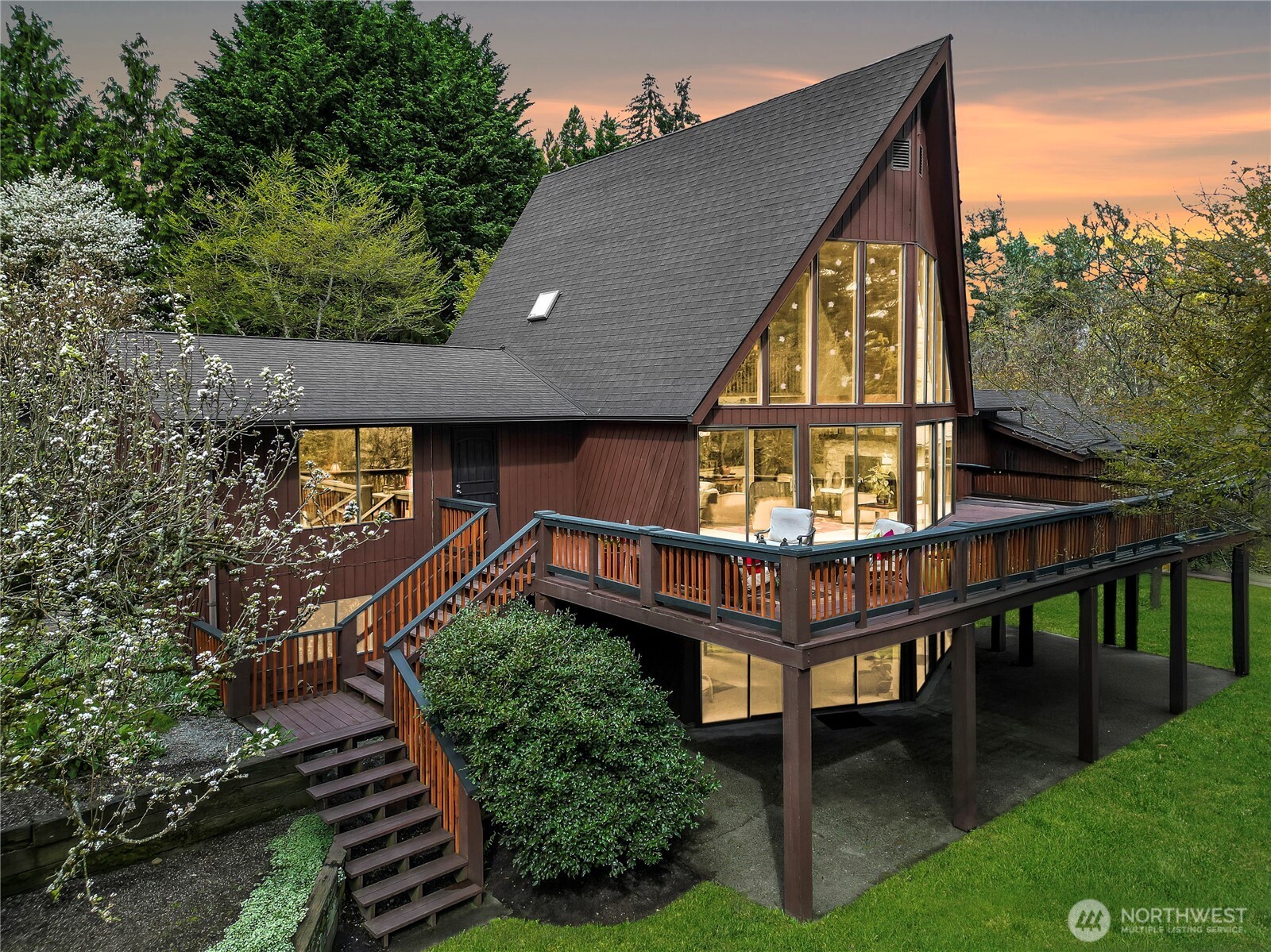 3305 35th Street Ct E