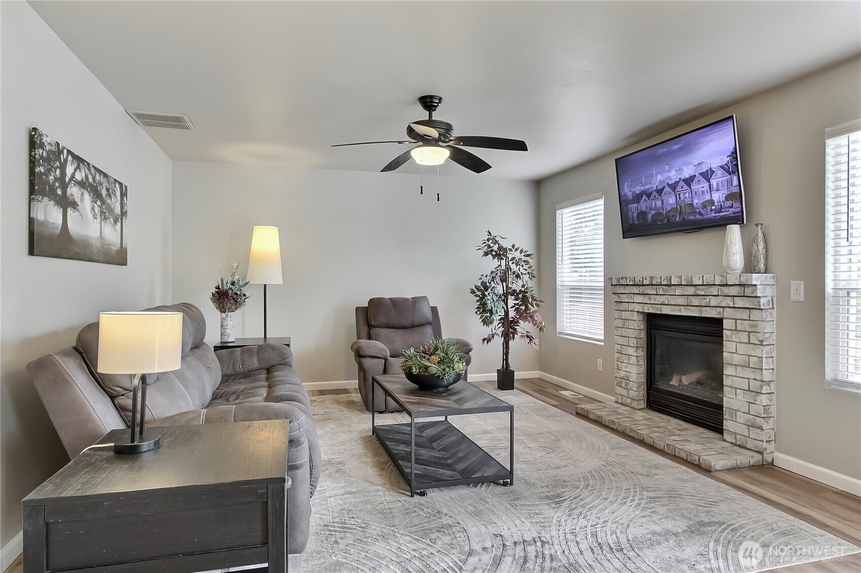 15620 253rd Avenue E