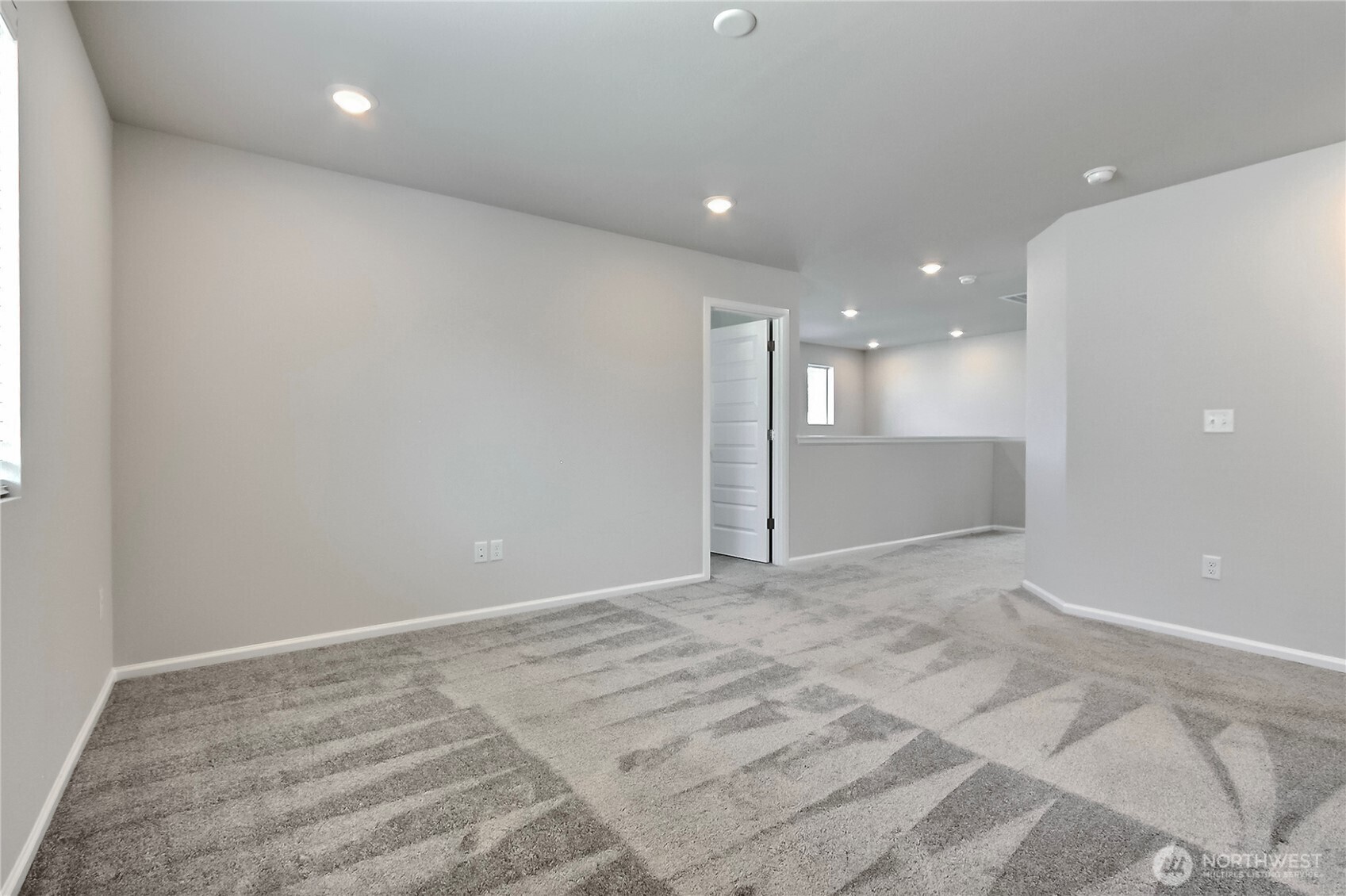 19814 135th Avenue E