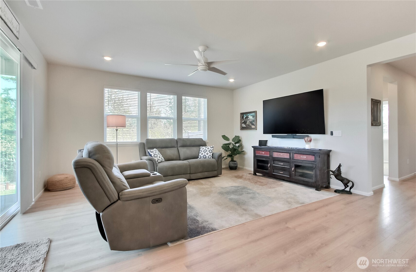 13449 192nd Street E