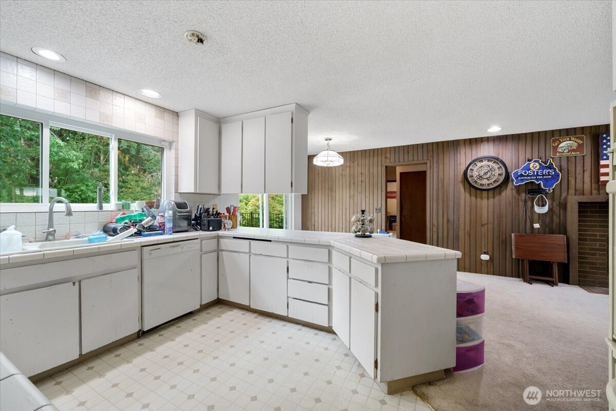 12316 Rebecca Drive SW