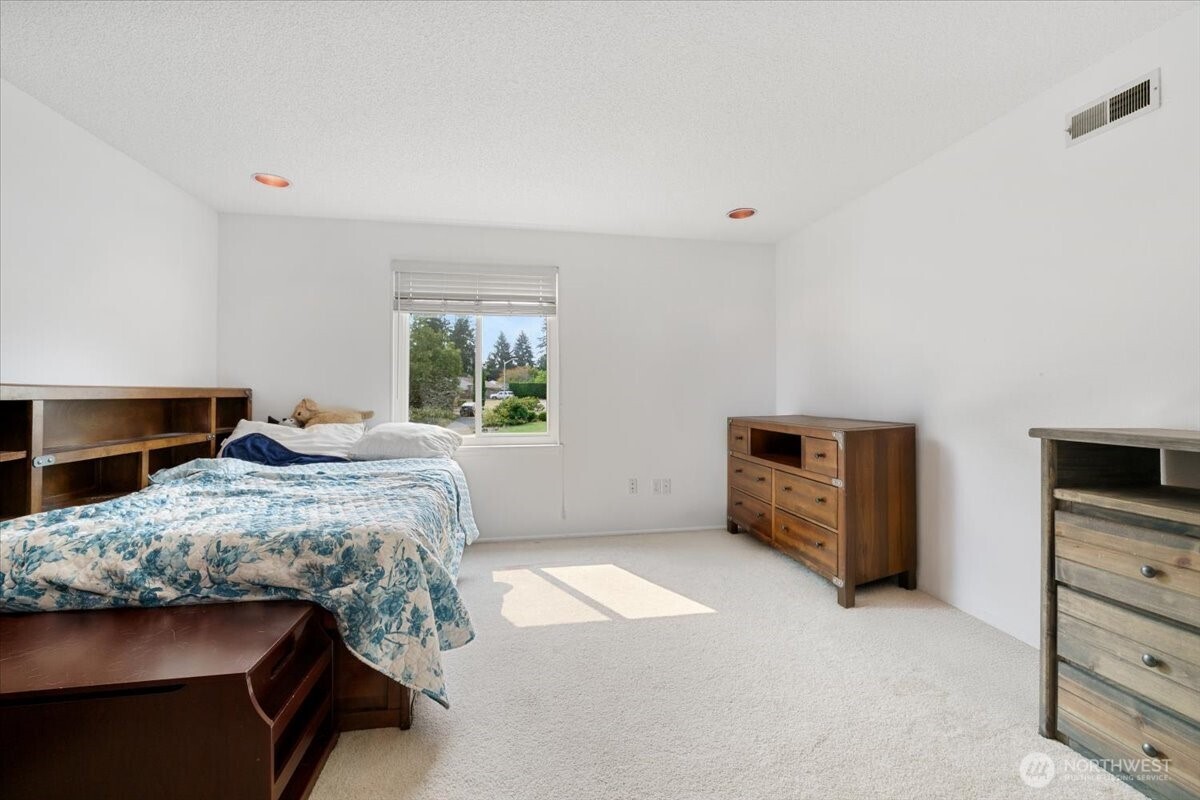 12316 Rebecca Drive SW