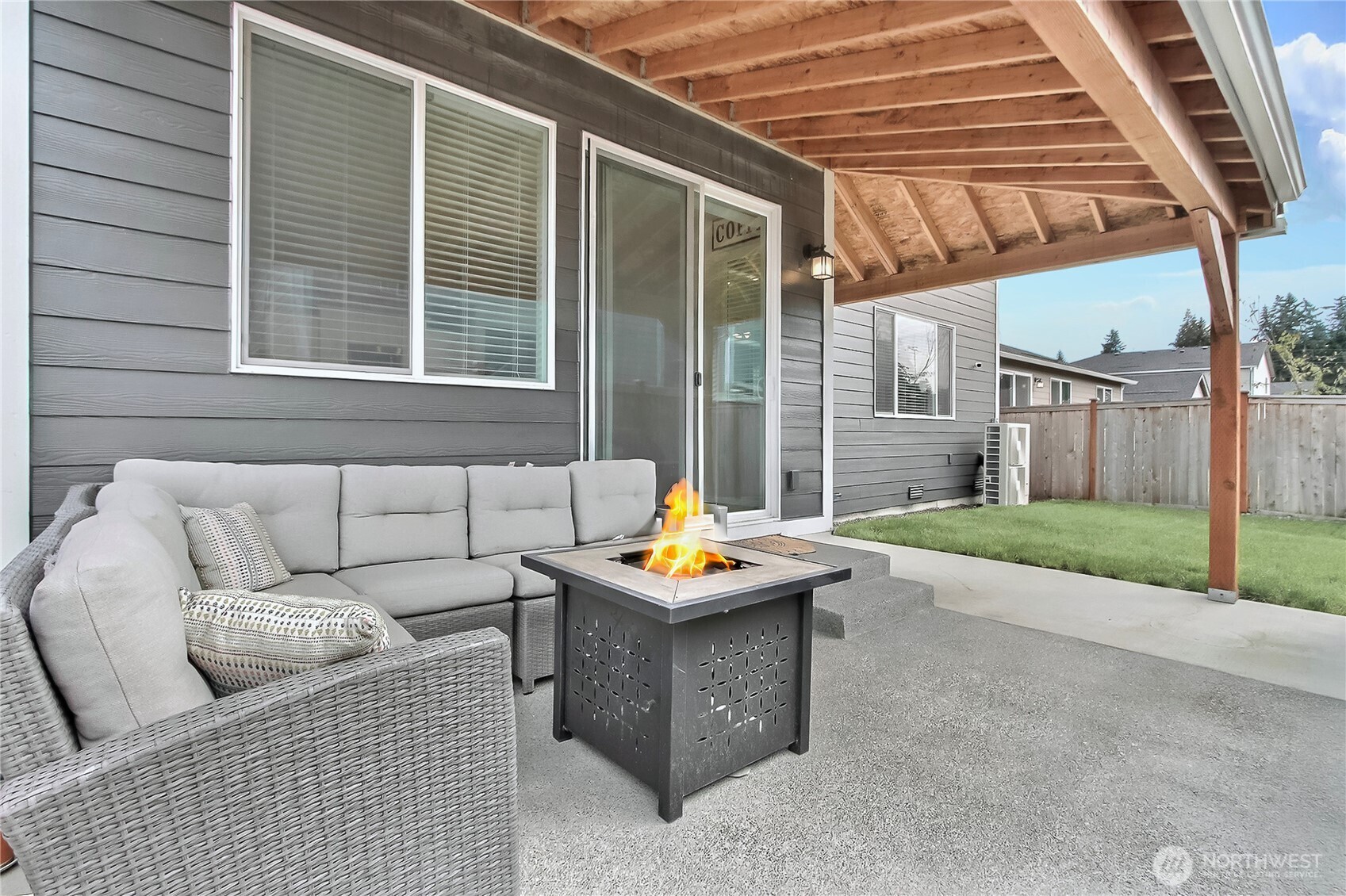 19814 135th Avenue E