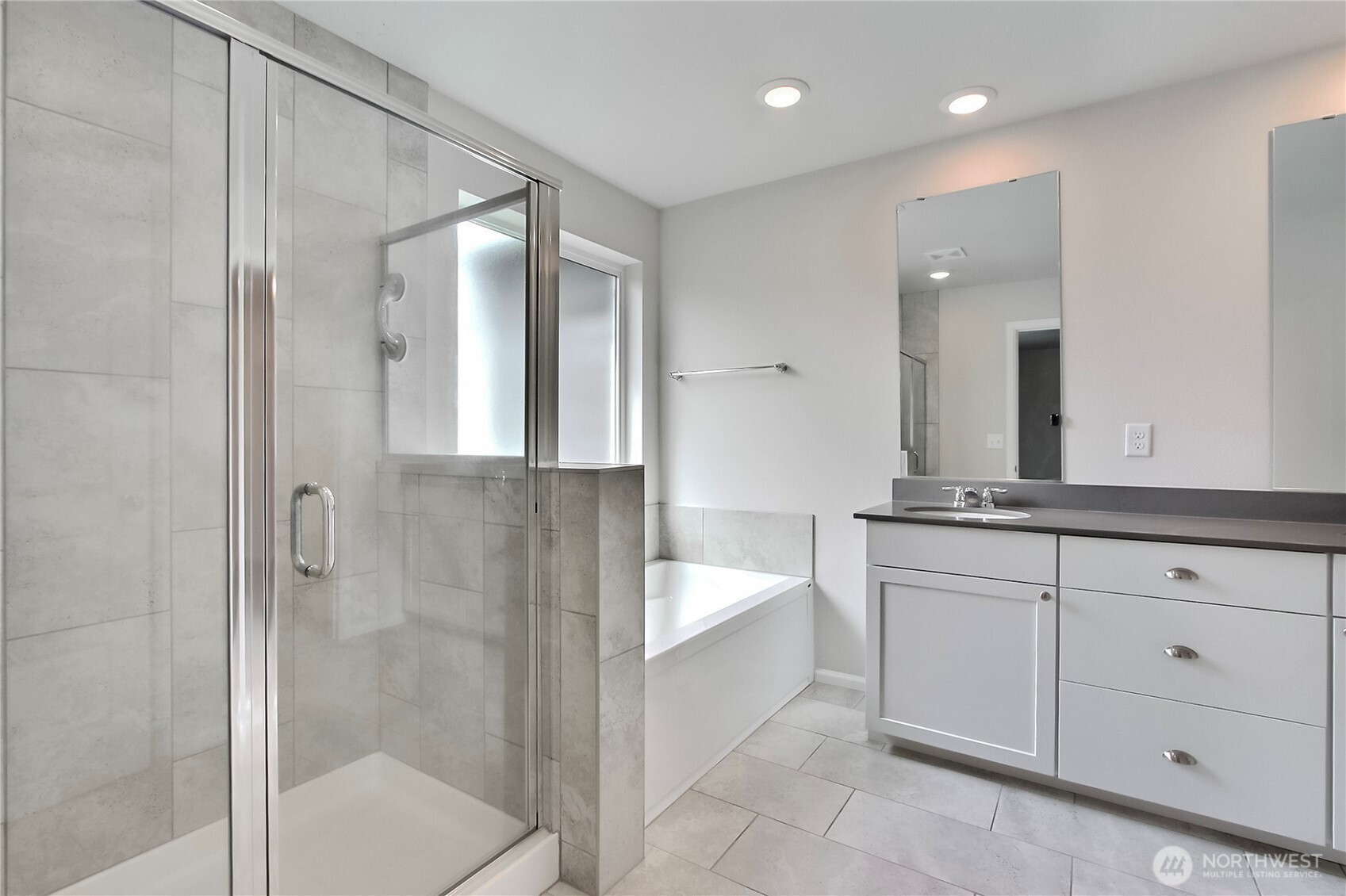 19814 135th Avenue E