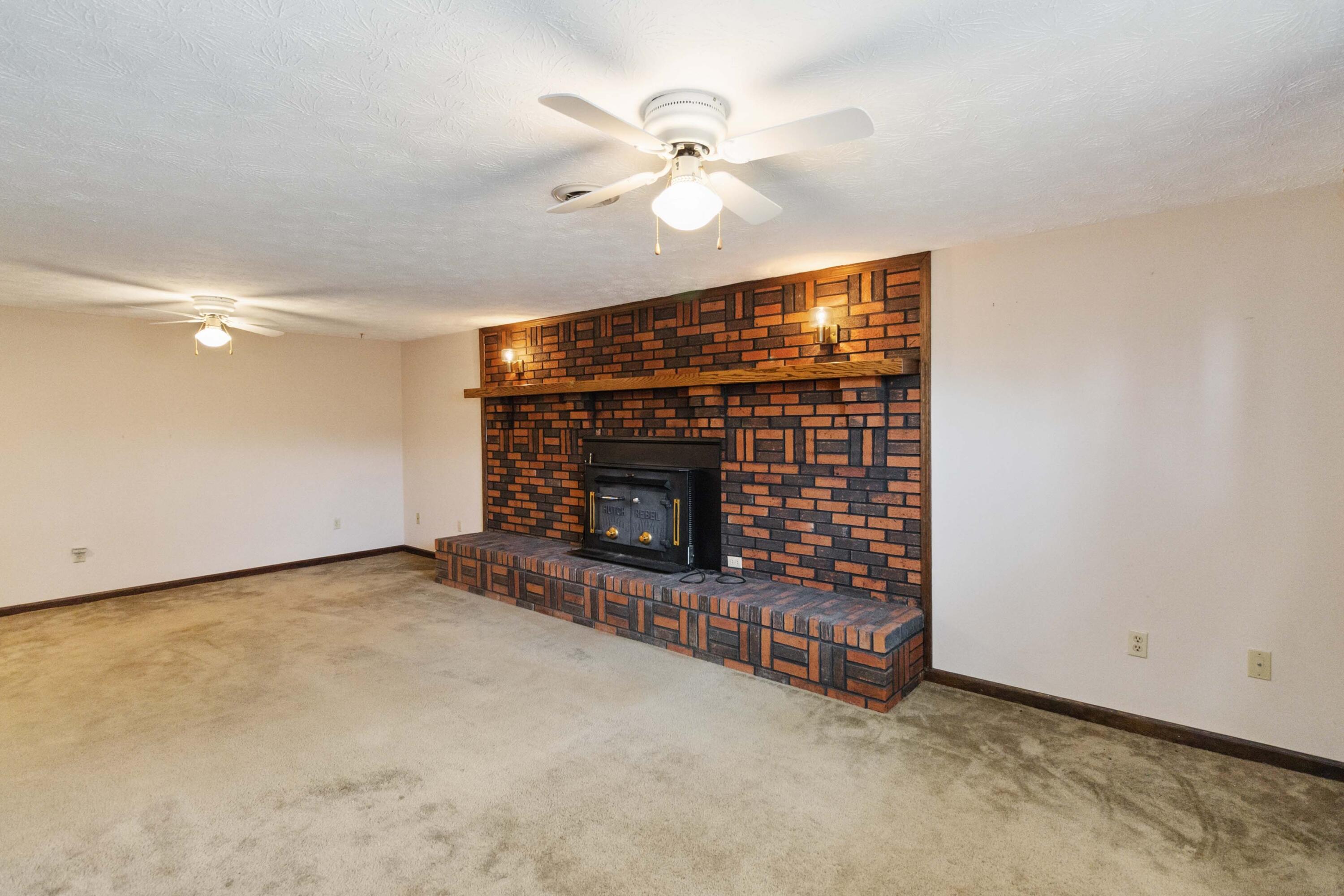 1760 Fariston Road