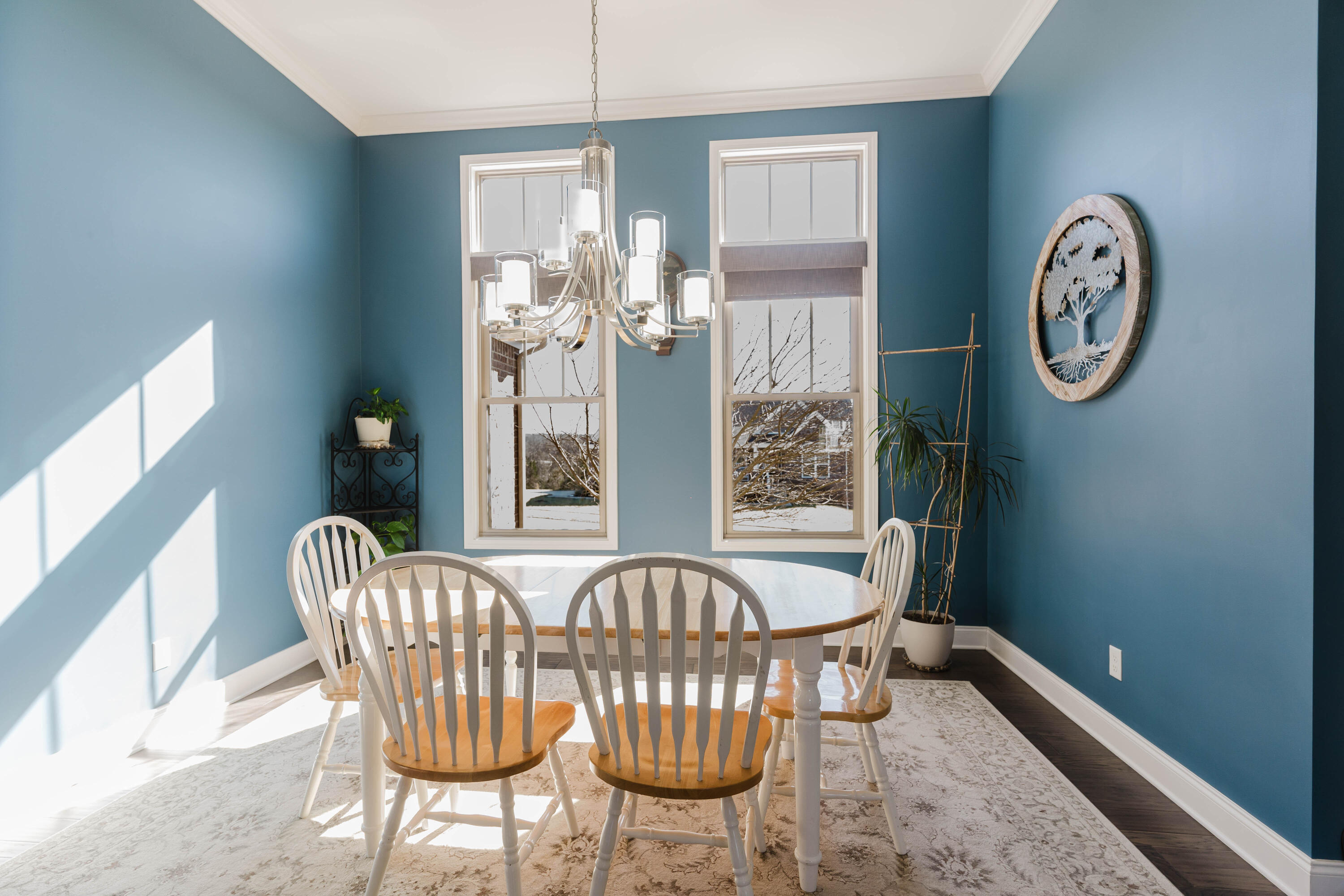 912 Falling Waters Lane