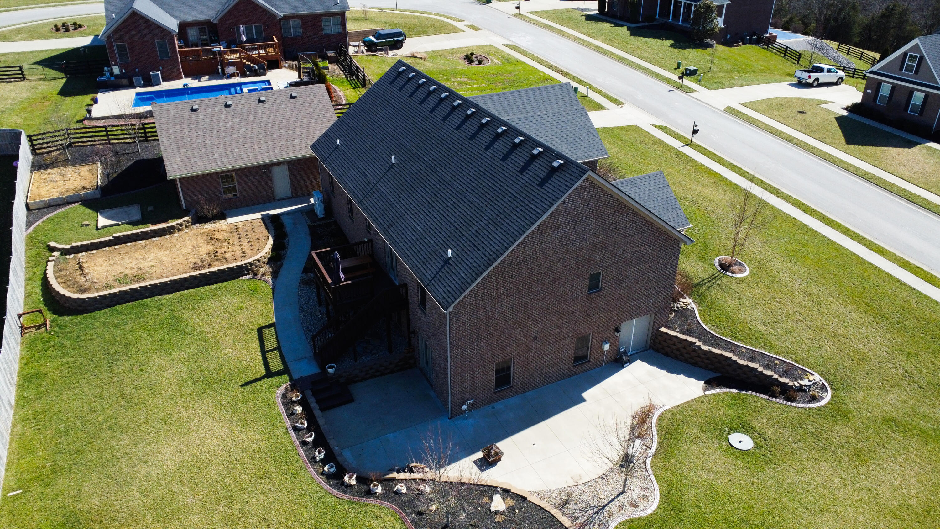 912 Falling Waters Lane