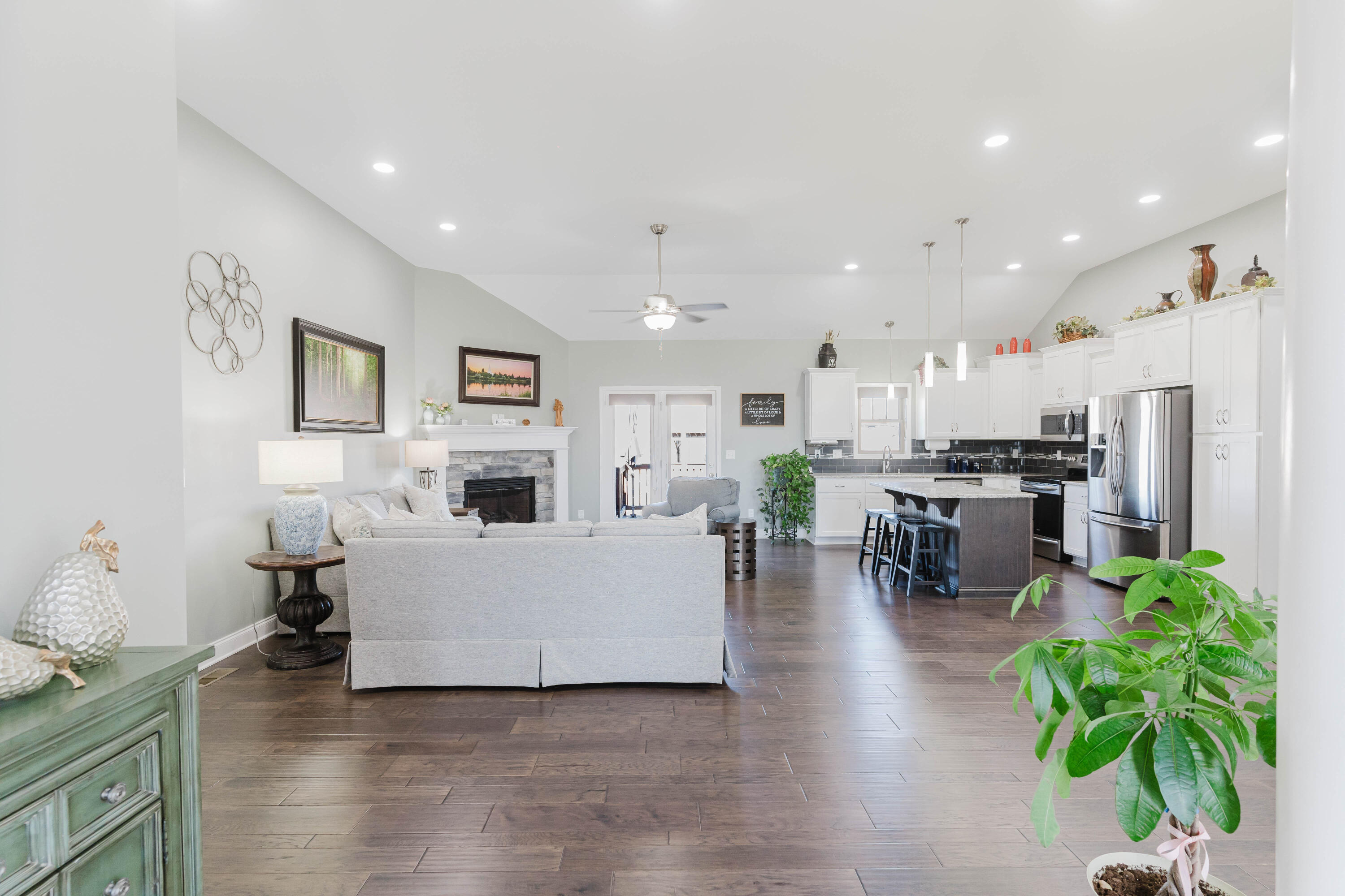 912 Falling Waters Lane