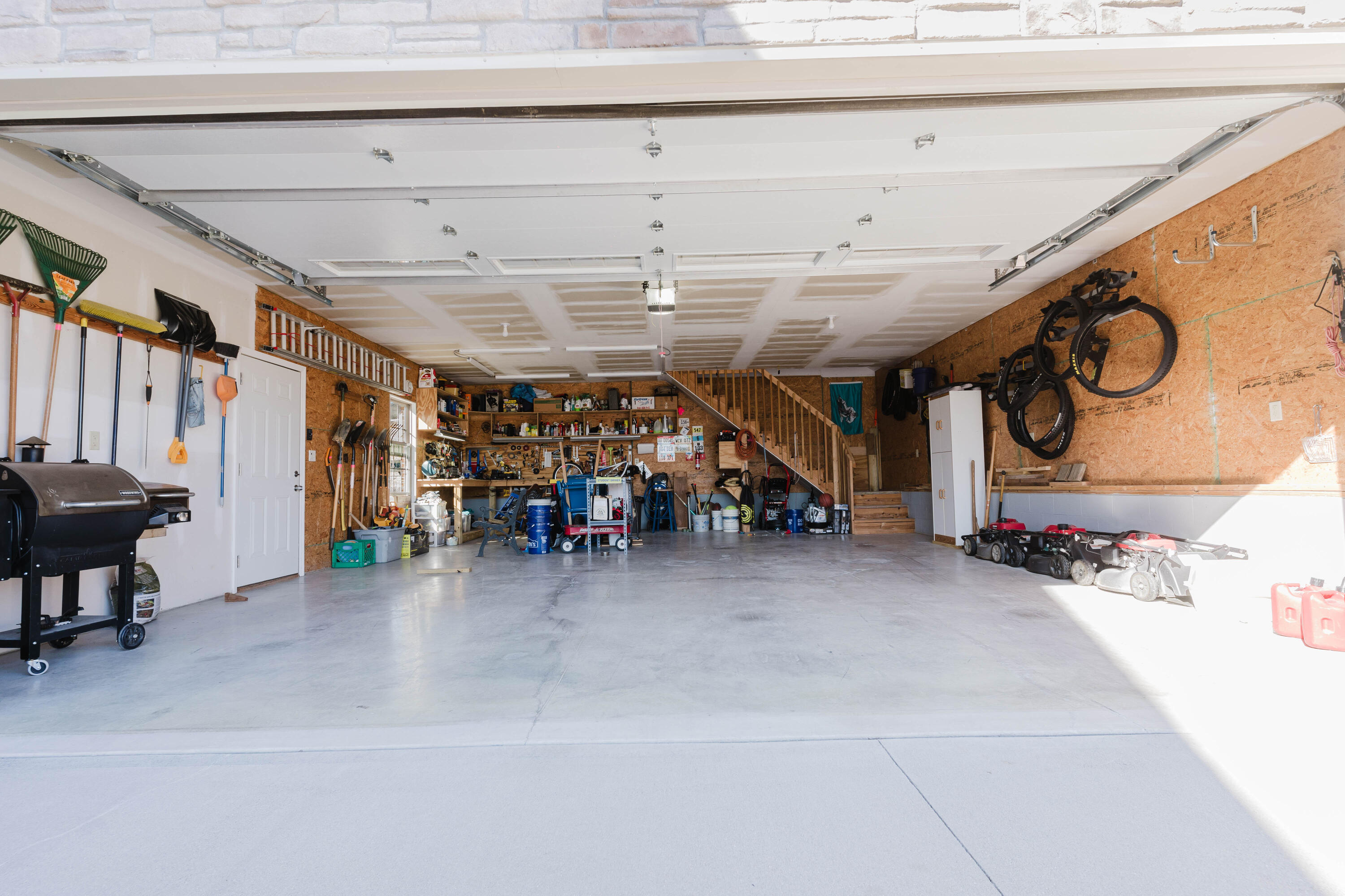 912 Falling Waters Lane