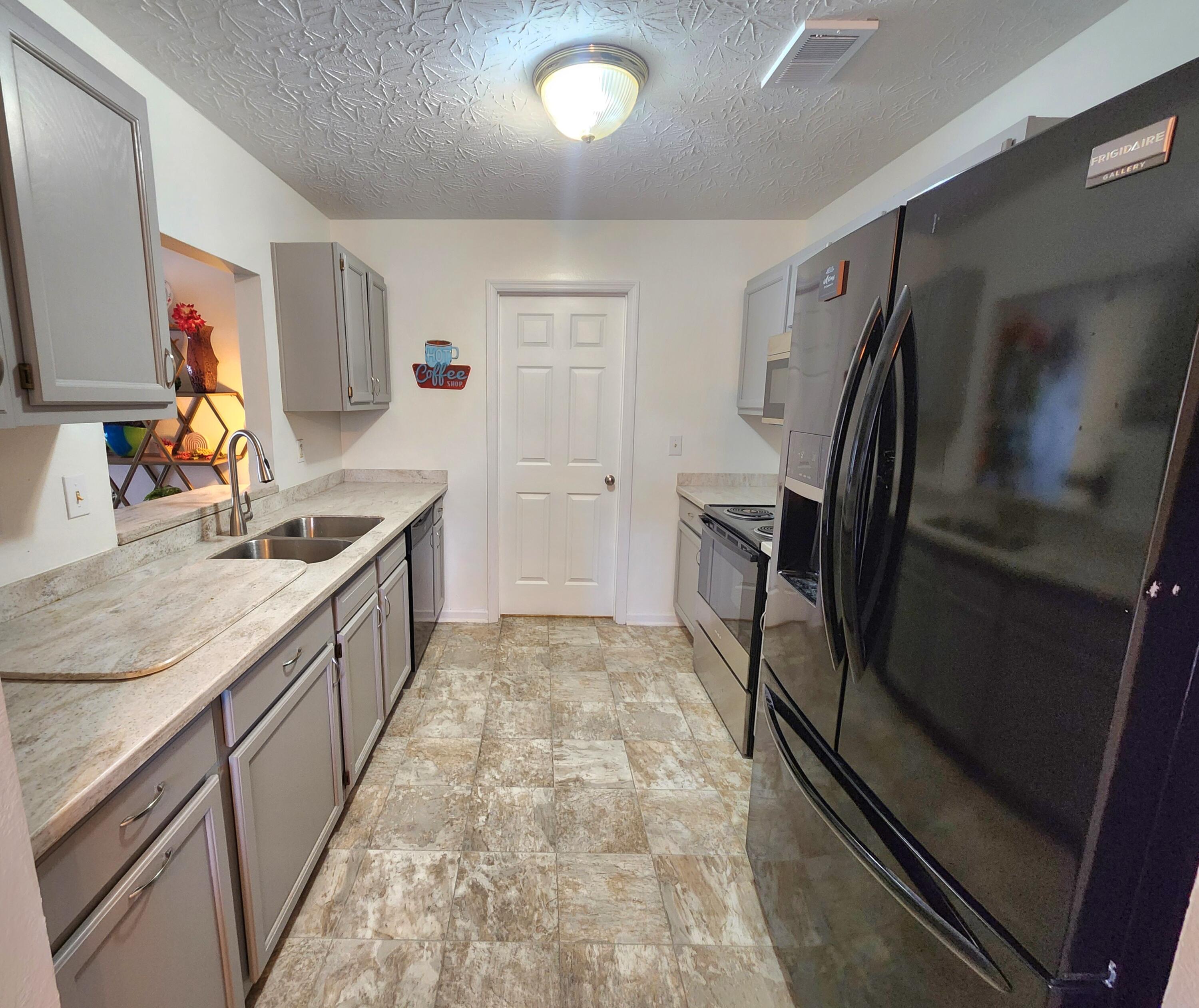 2669 Trailwood Lane