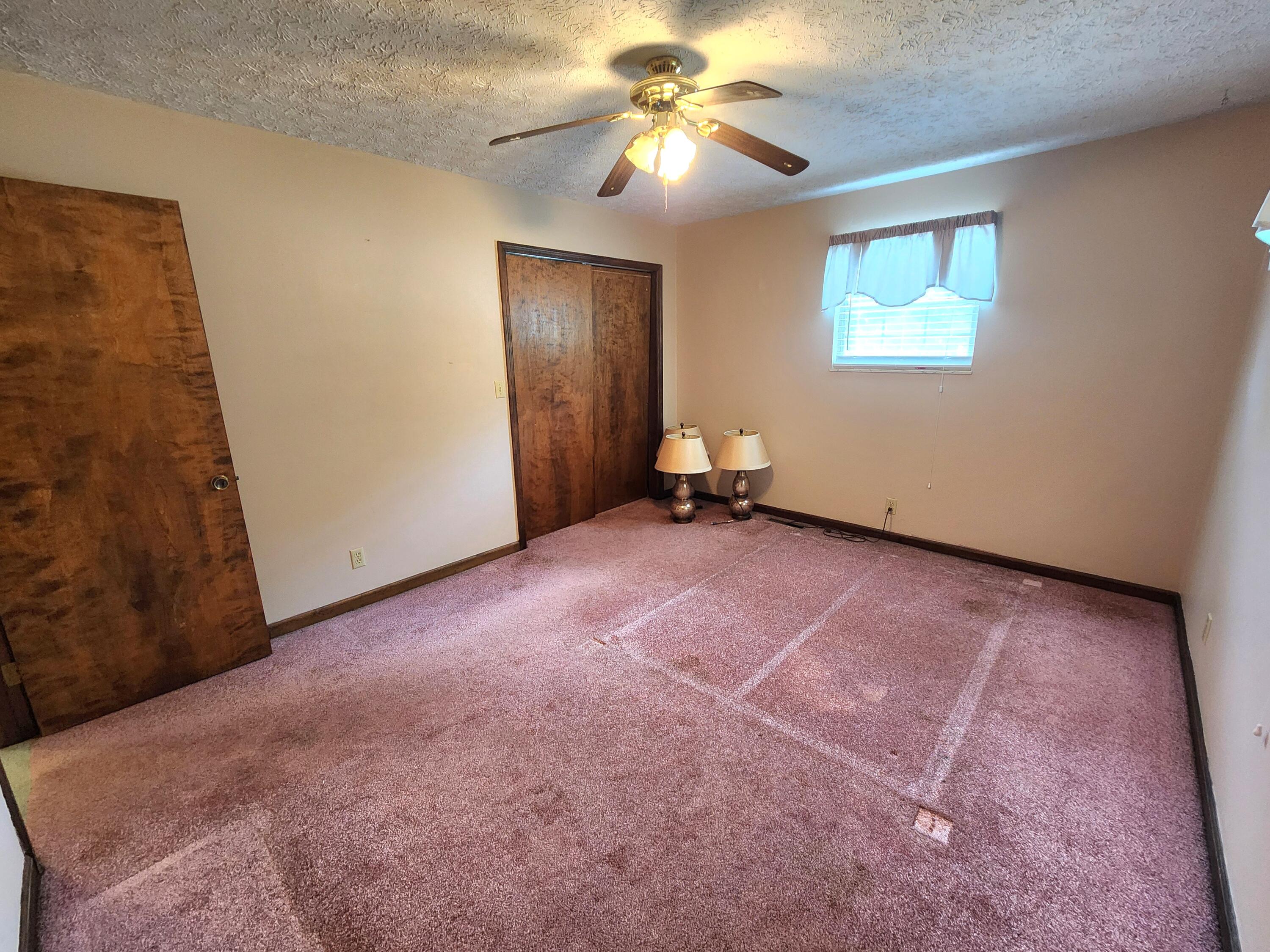 619 W Greenhill Road