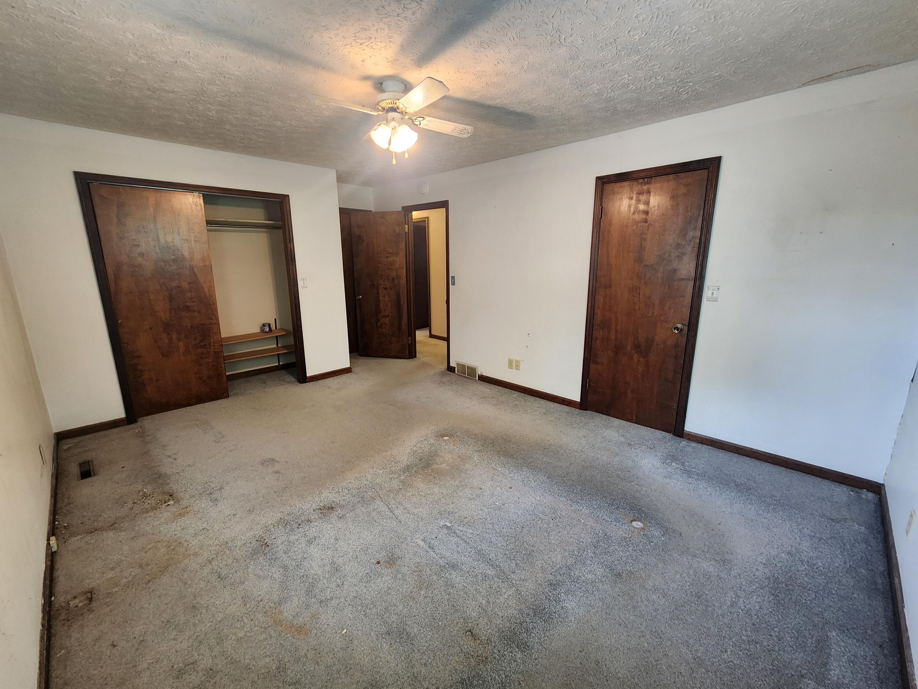 619 W Greenhill Road