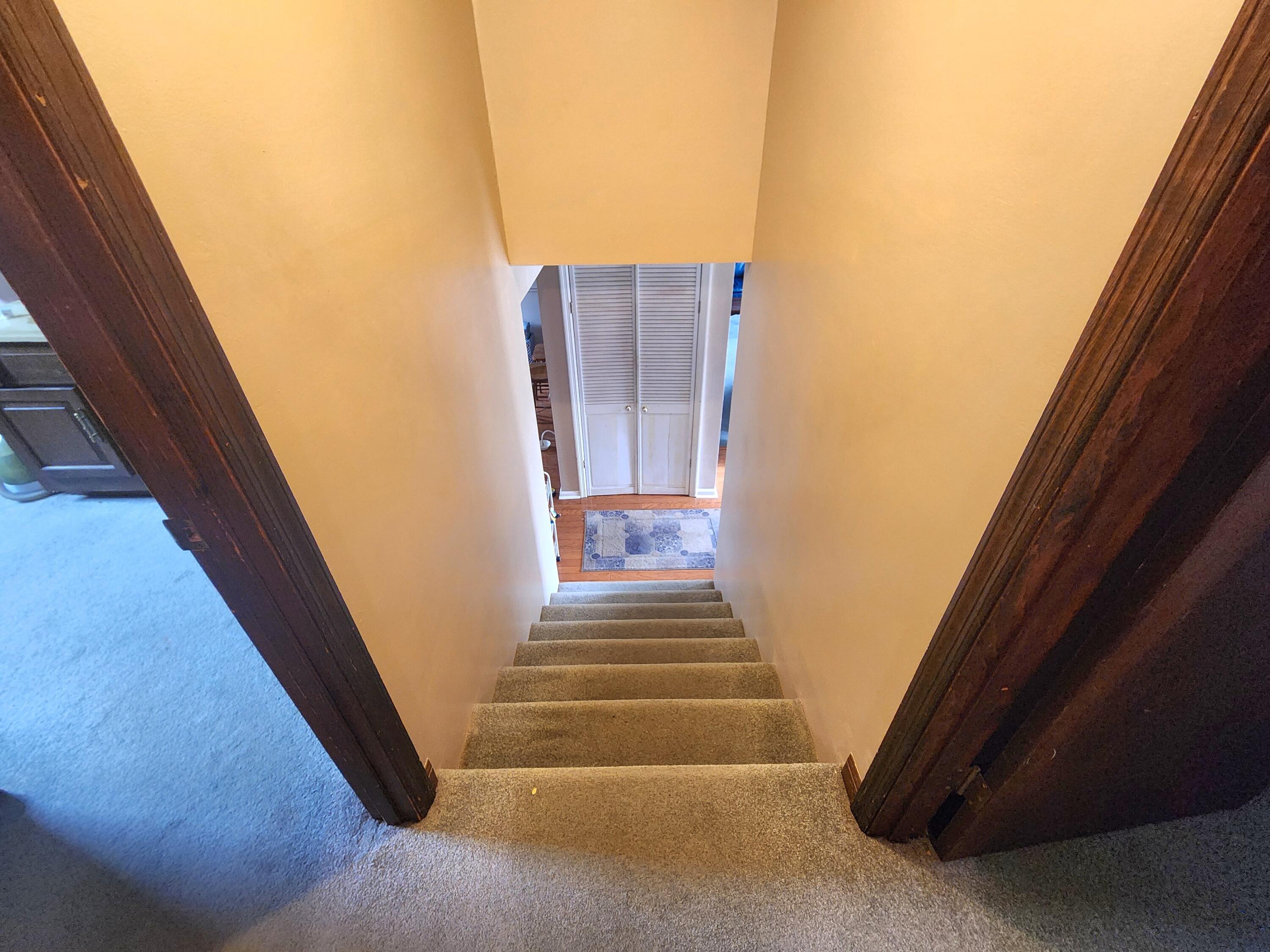 619 W Greenhill Road