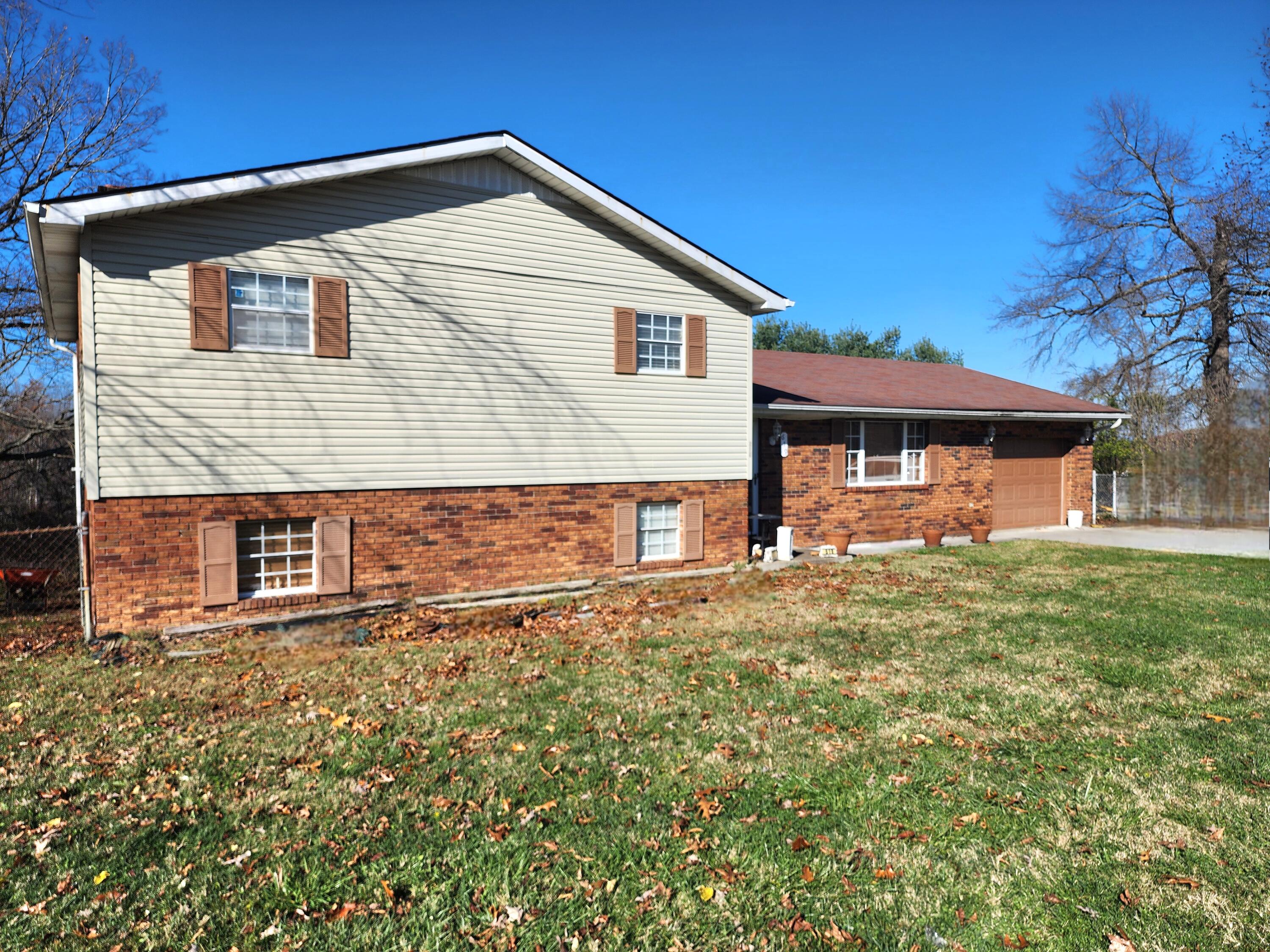 619 W Greenhill Road