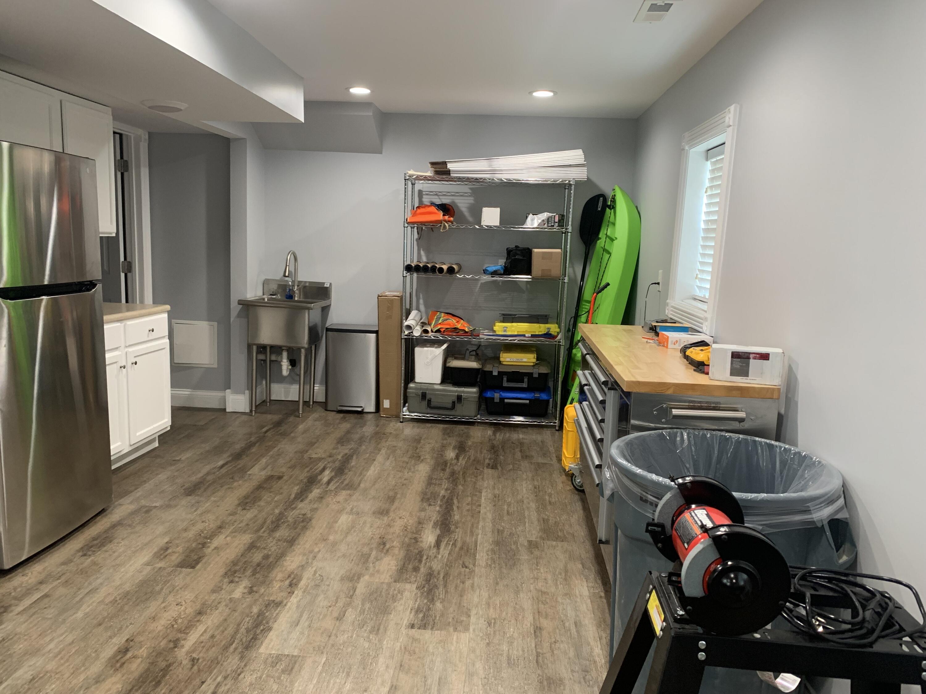 1232 Lancaster Road