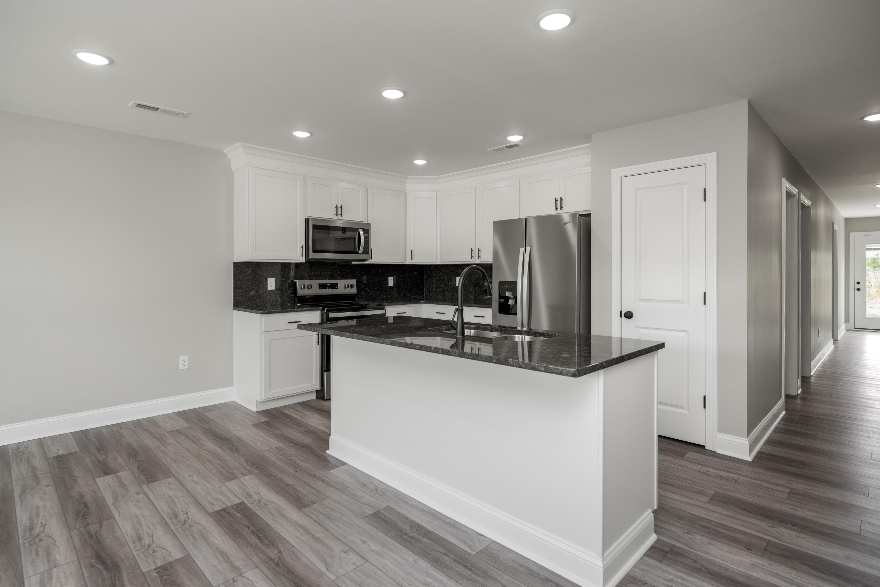 4129/4131 Stagecoach Drive
