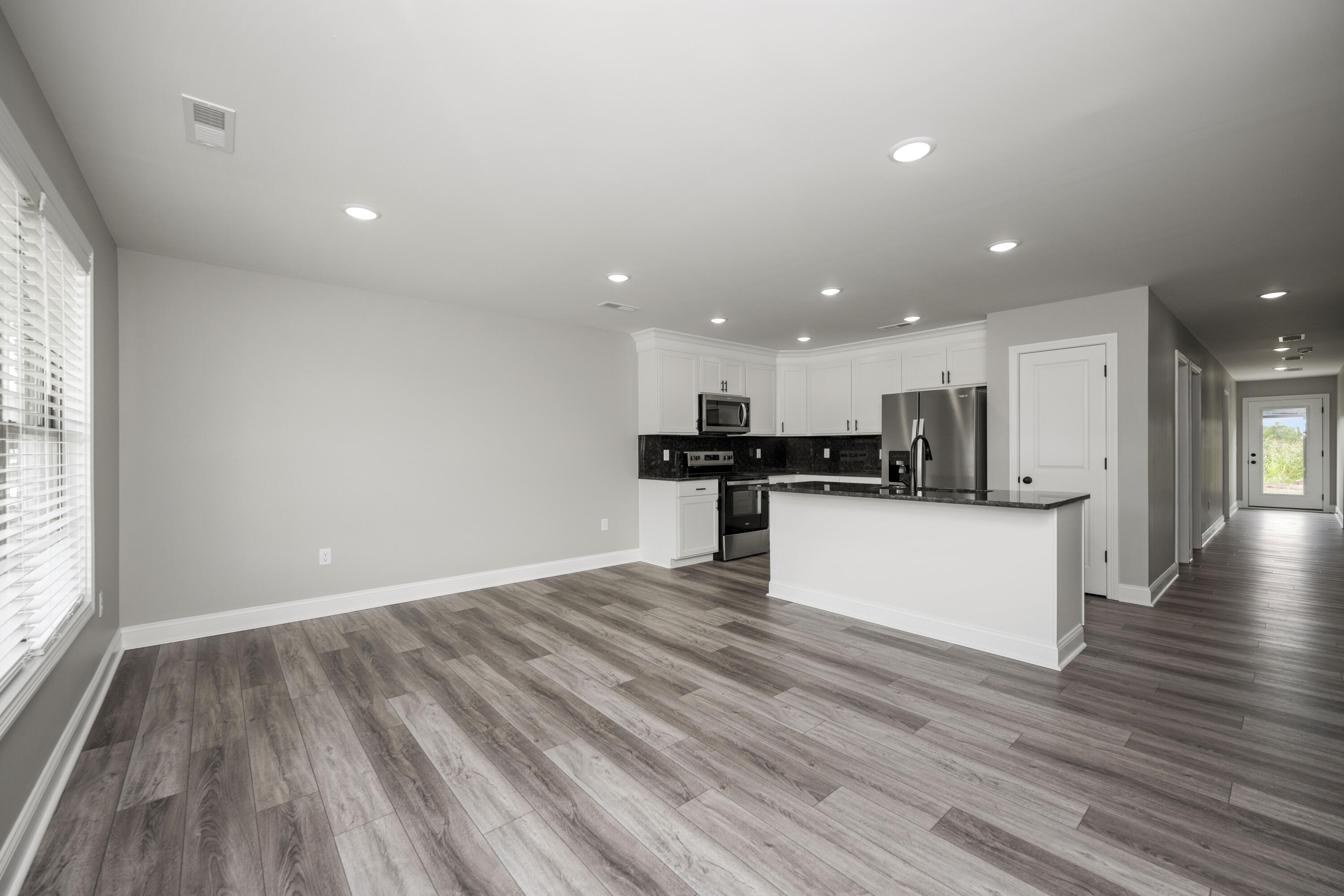4129/4131 Stagecoach Drive