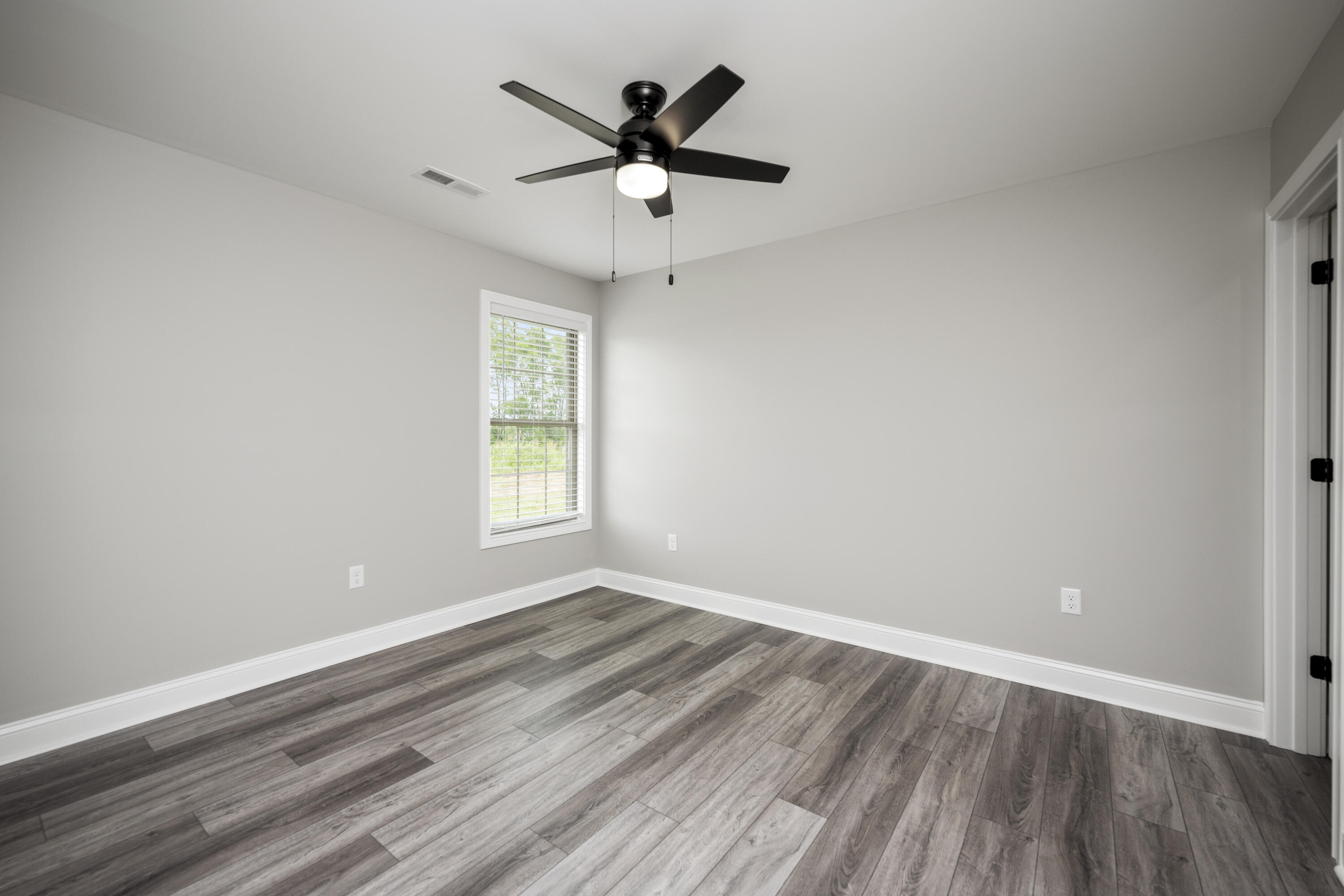 4129/4131 Stagecoach Drive