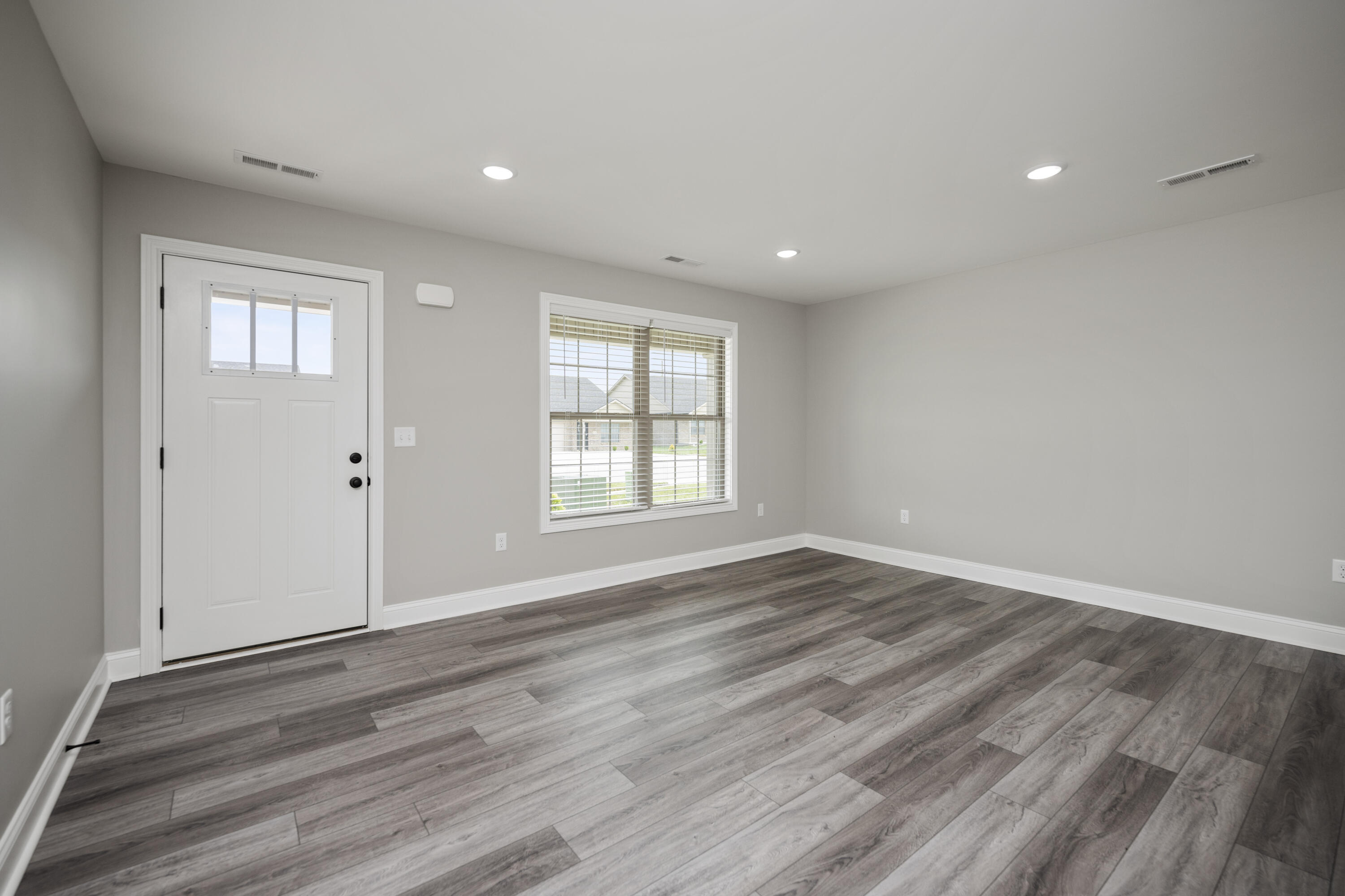 4129/4131 Stagecoach Drive