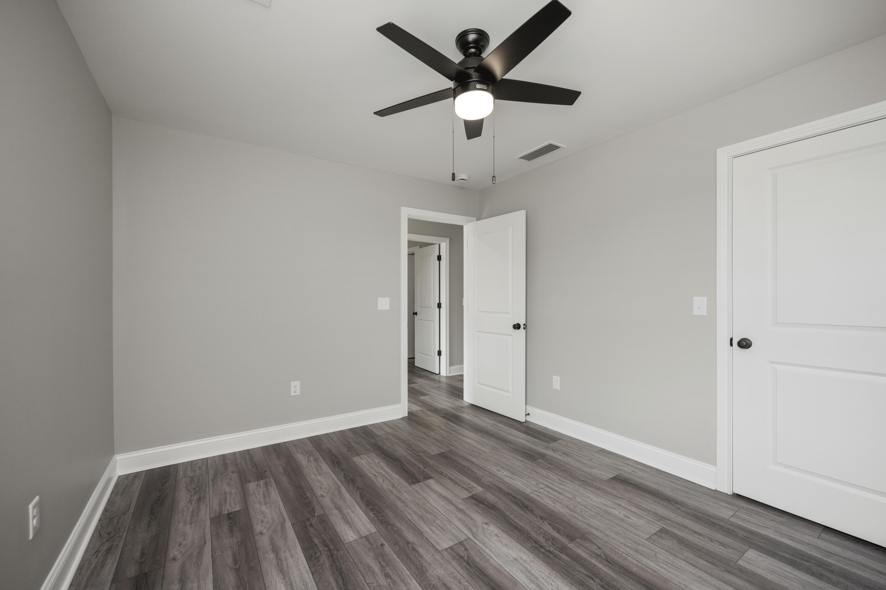 4129/4131 Stagecoach Drive