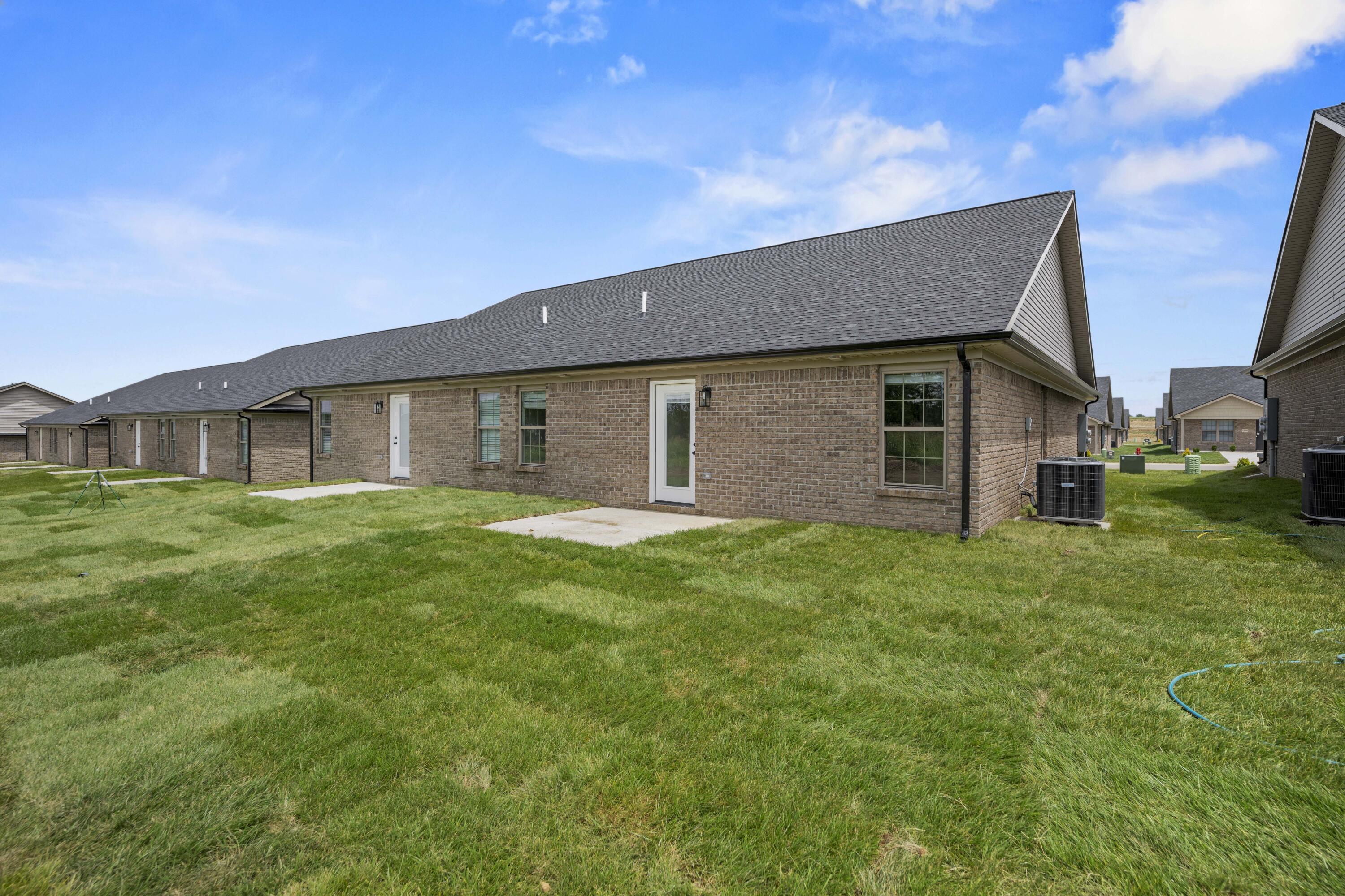 4129/4131 Stagecoach Drive