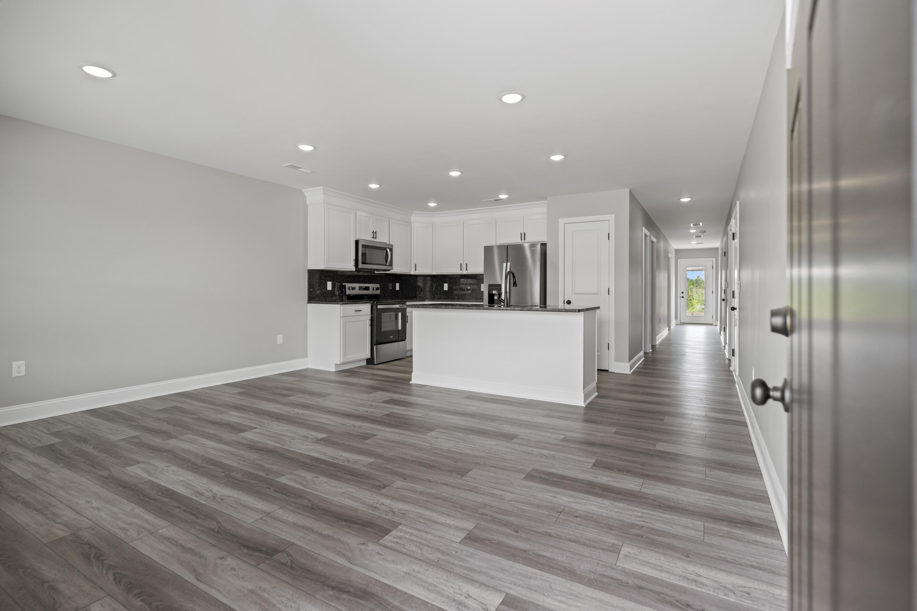 4129/4131 Stagecoach Drive