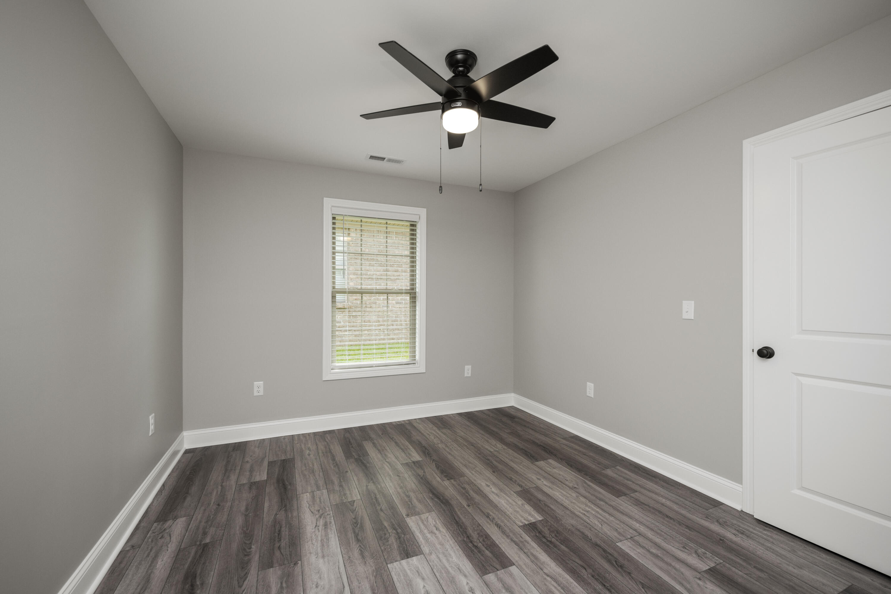 4129/4131 Stagecoach Drive