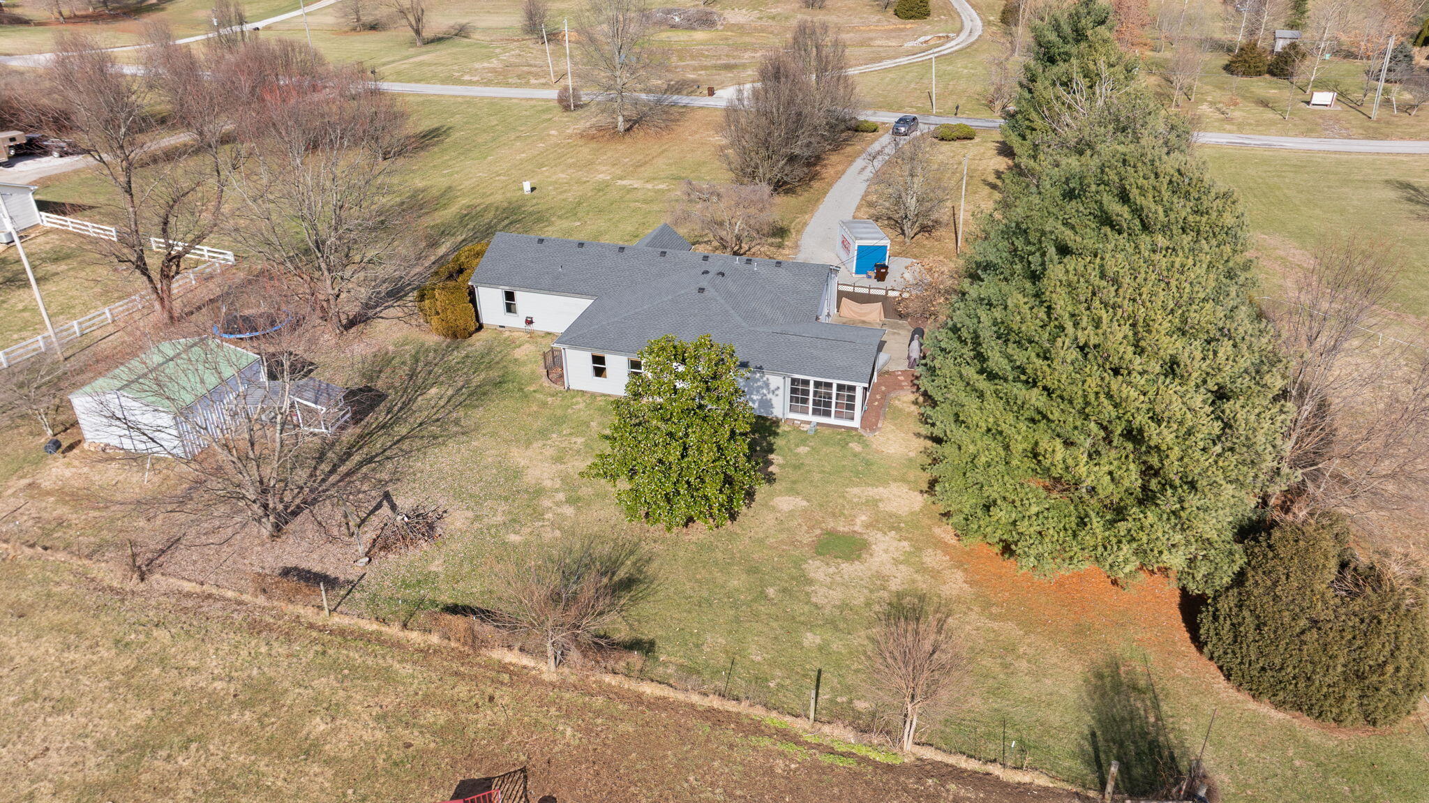 3783 Washburn Road