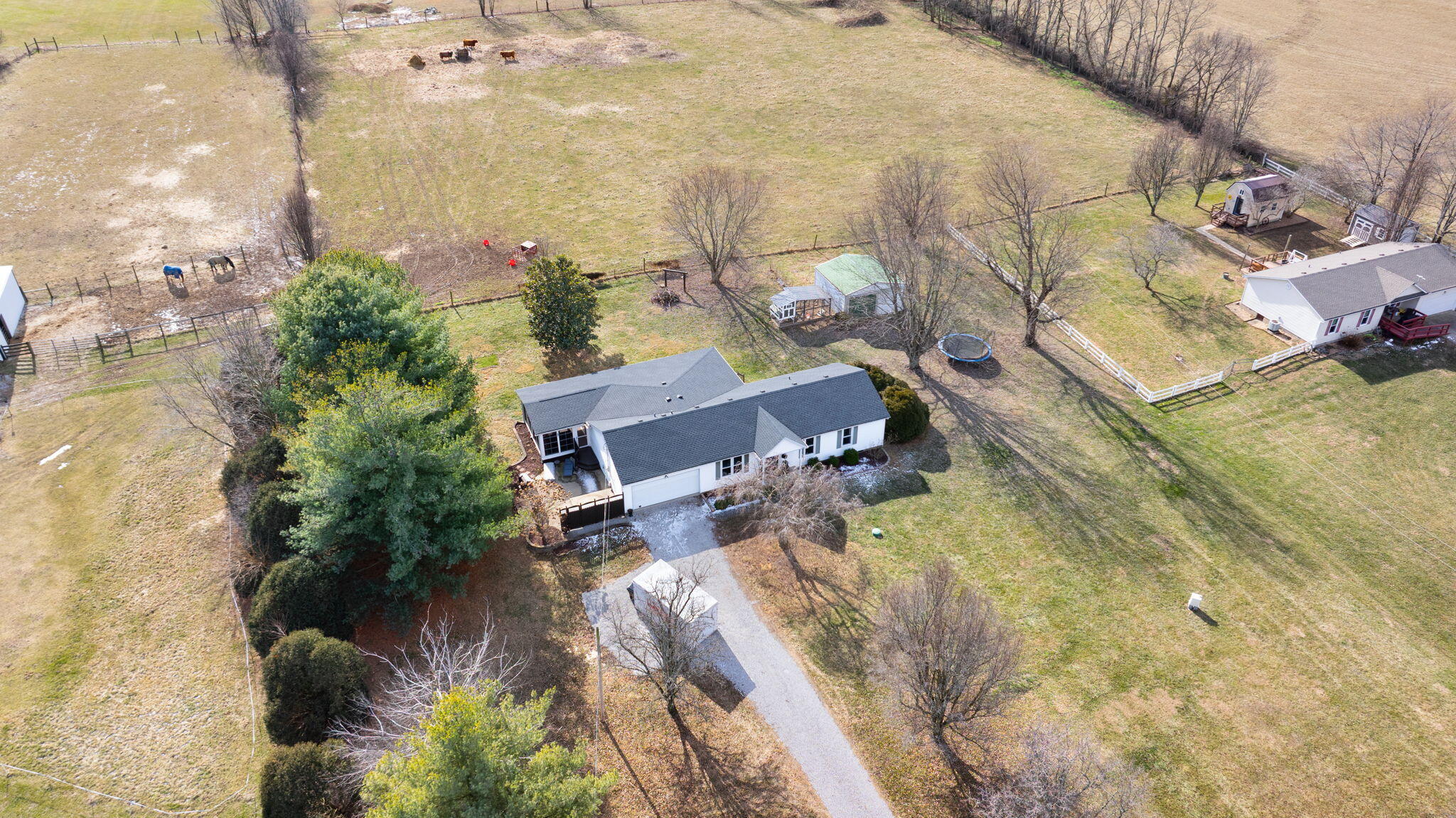 3783 Washburn Road