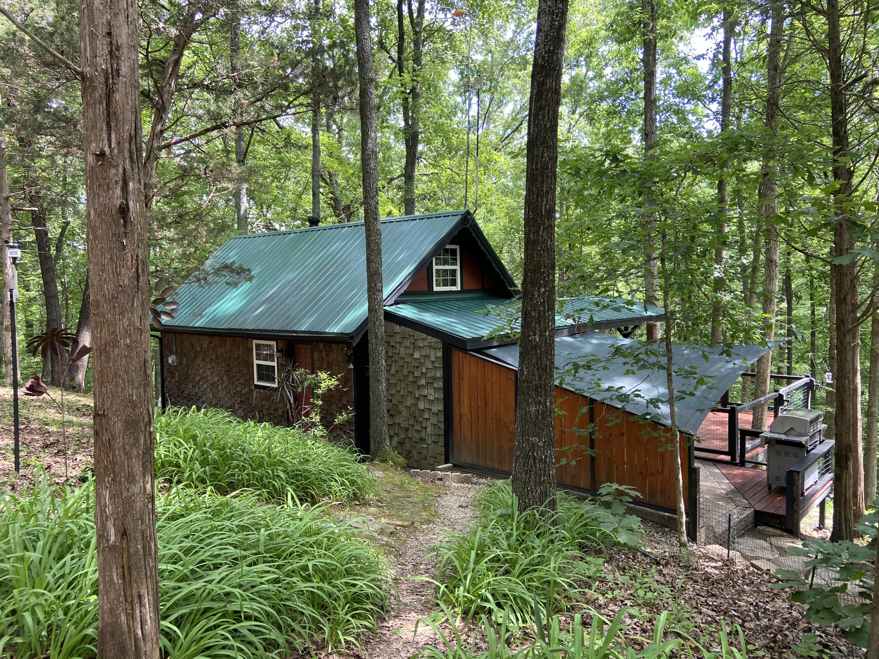 1030 Mudlick Road