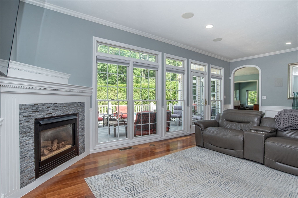 54 Mary Lou Ct.
