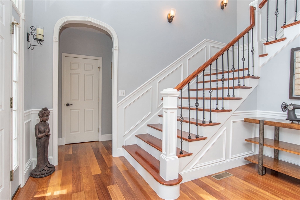 54 Mary Lou Ct.